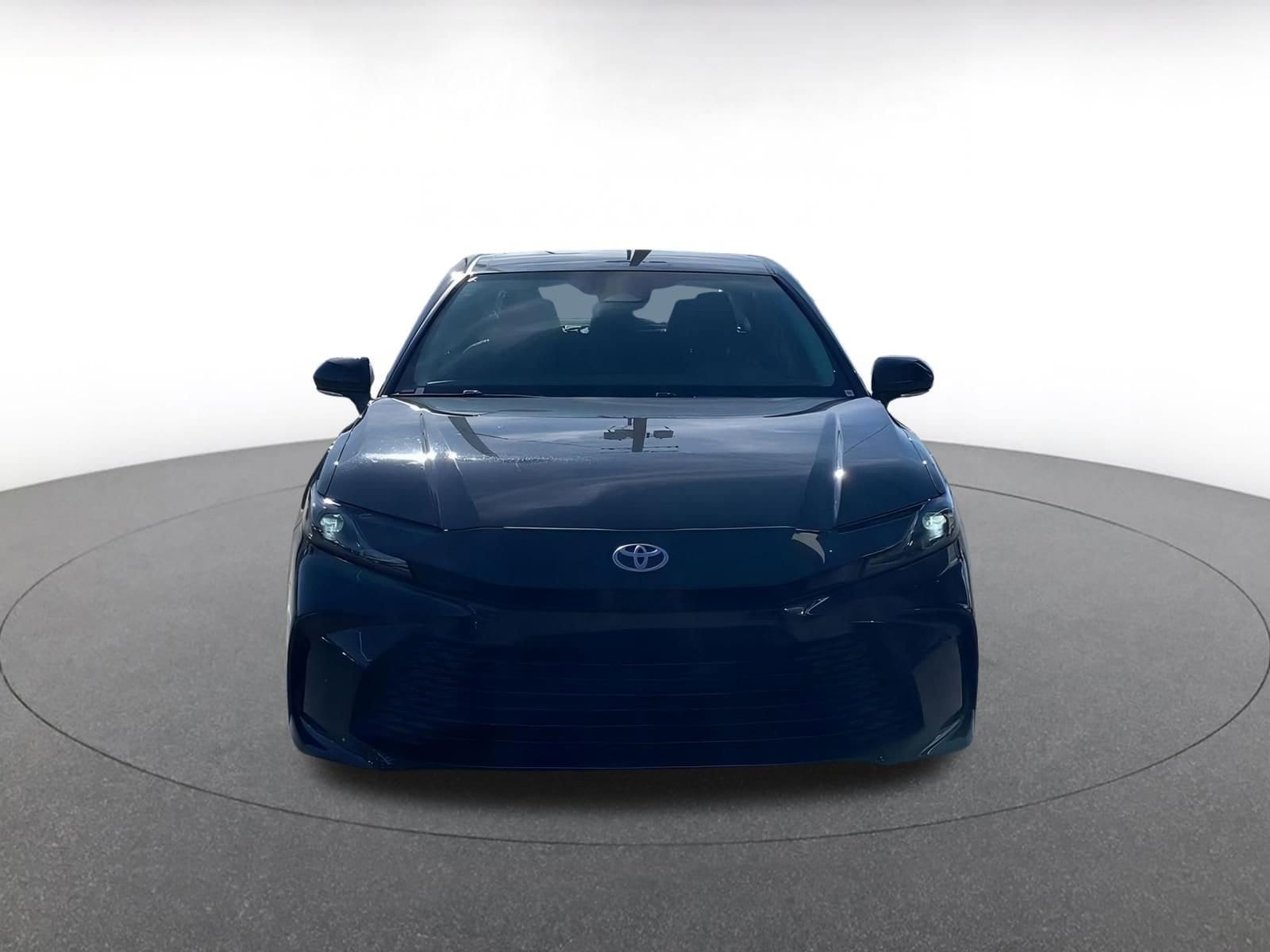 Thumbnail: 2025 Toyota Camry - 4