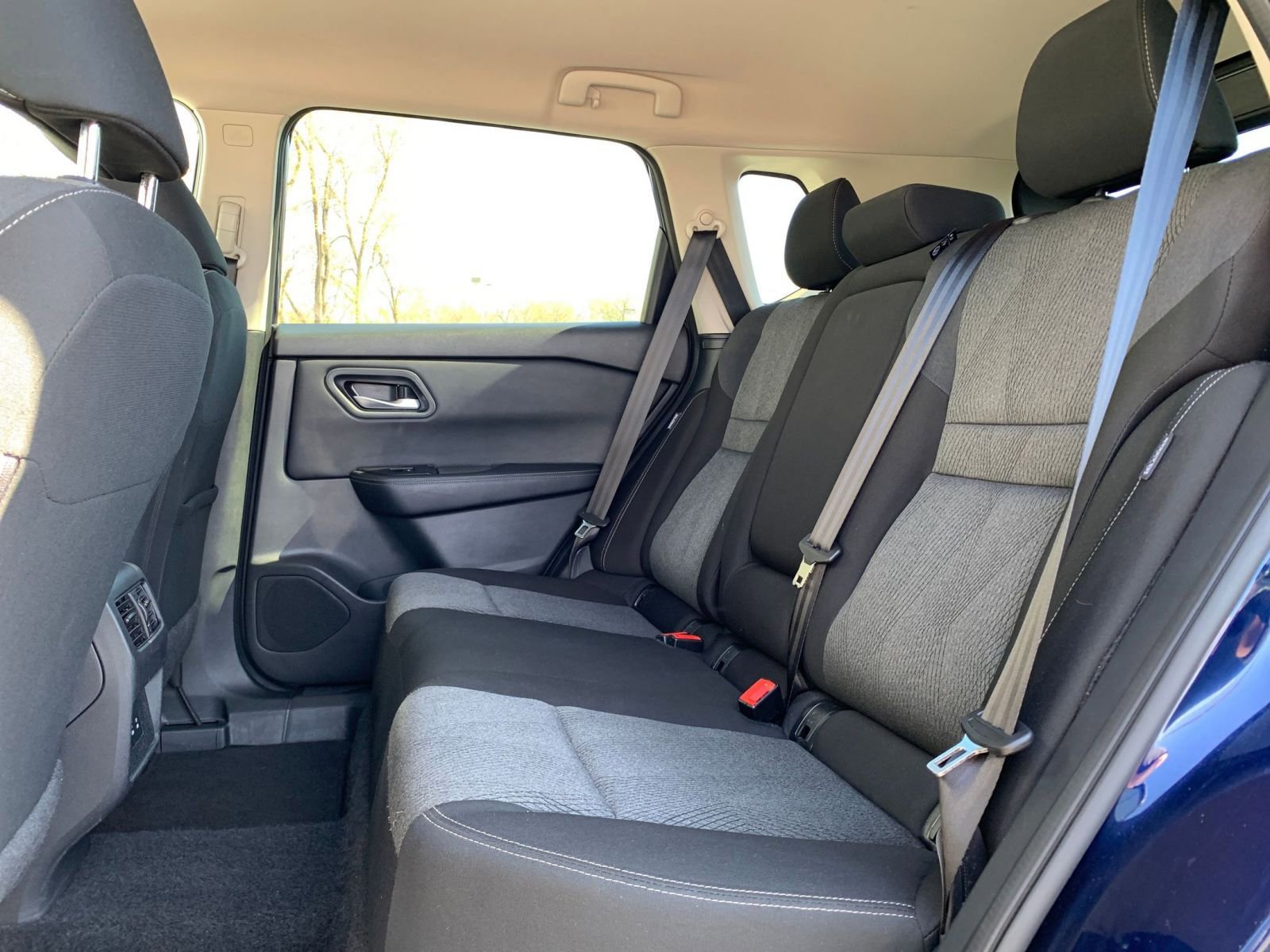 Thumbnail: 2025 Nissan Rogue - 28