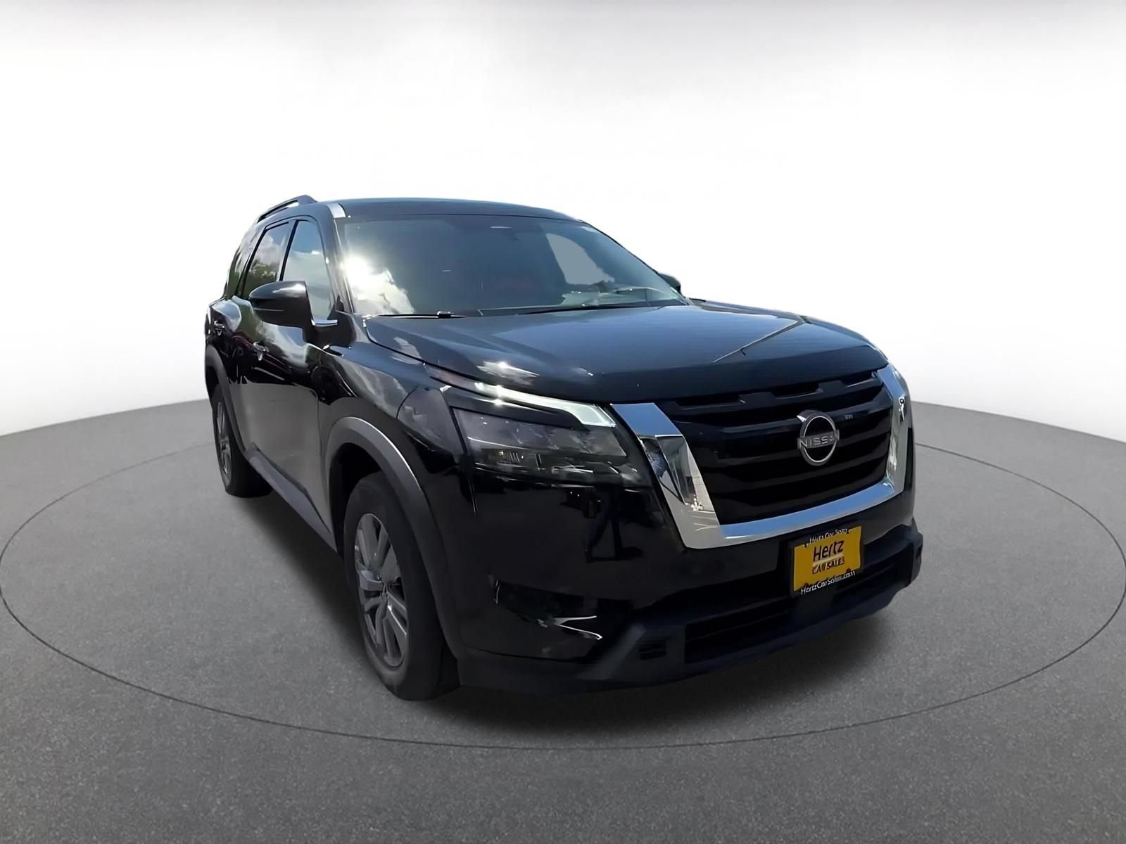 Thumbnail: 2025 Nissan Pathfinder - 3