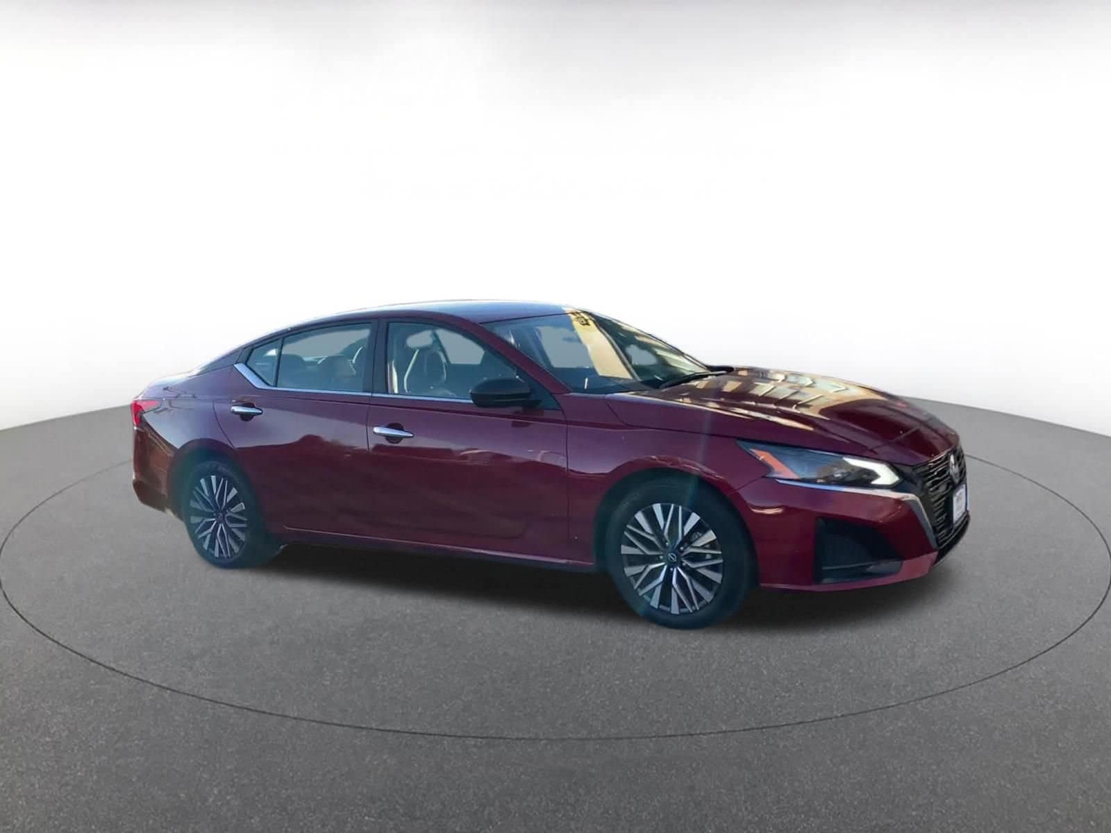 Thumbnail: 2025 Nissan Altima - 2