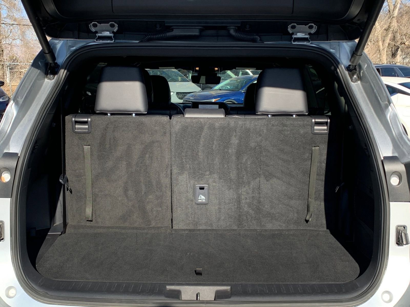 Thumbnail: 2025 Toyota Highlander - 34