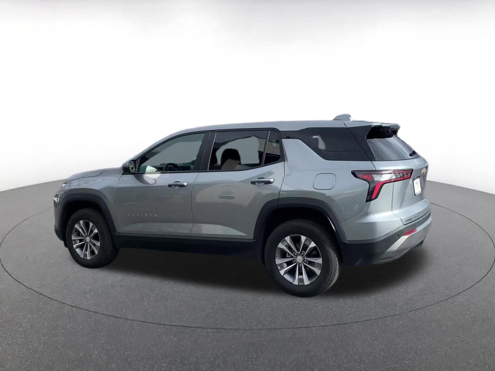 Thumbnail: 2025 Chevrolet Equinox - 10