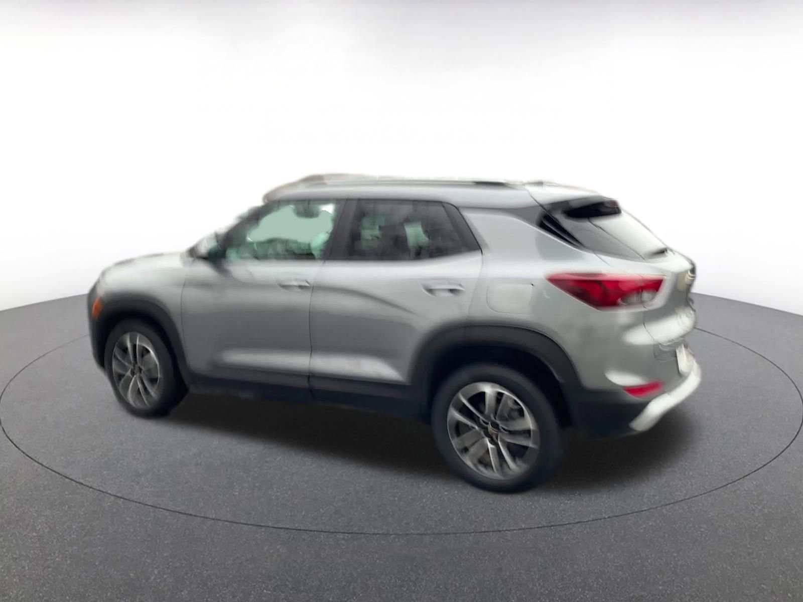 Thumbnail: 2025 Chevrolet TrailBlazer - 10