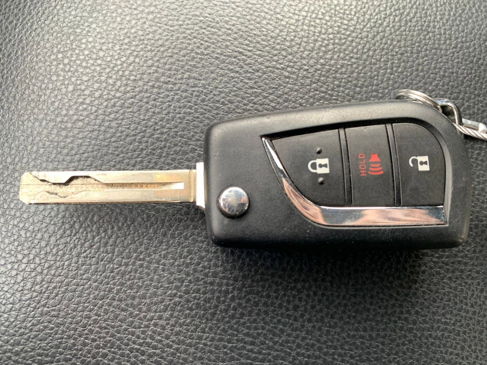 Thumbnail: 2025 Toyota RAV4 - 22