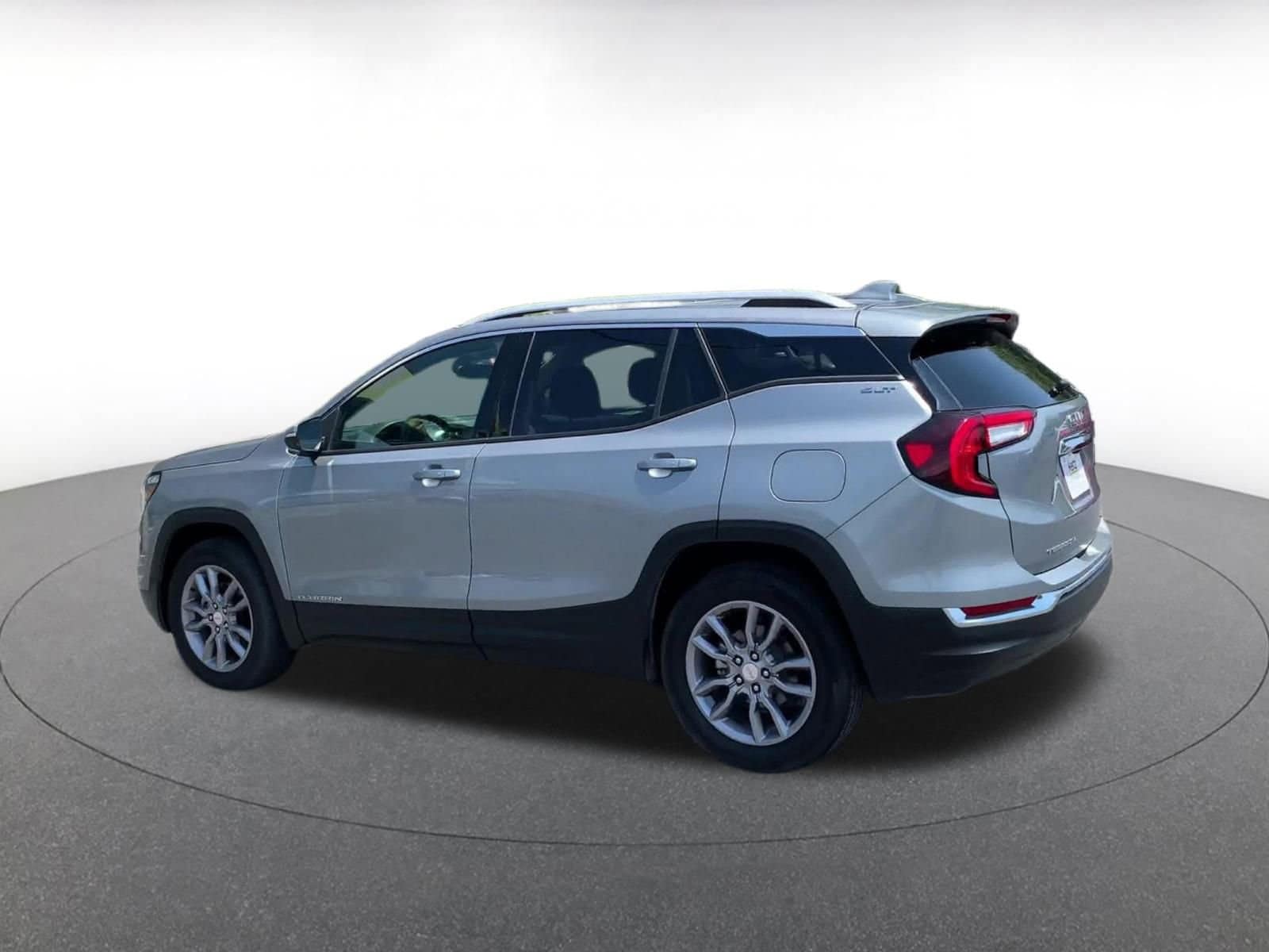 Thumbnail: 2024 GMC Terrain - 10