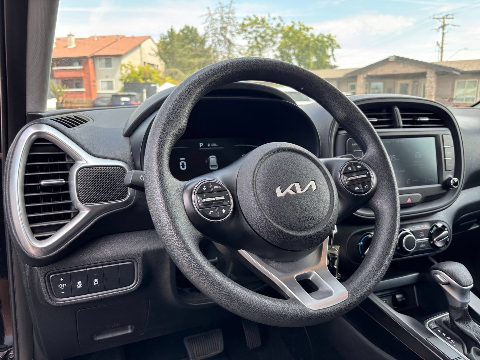 Thumbnail: 2025 Kia Soul - 27