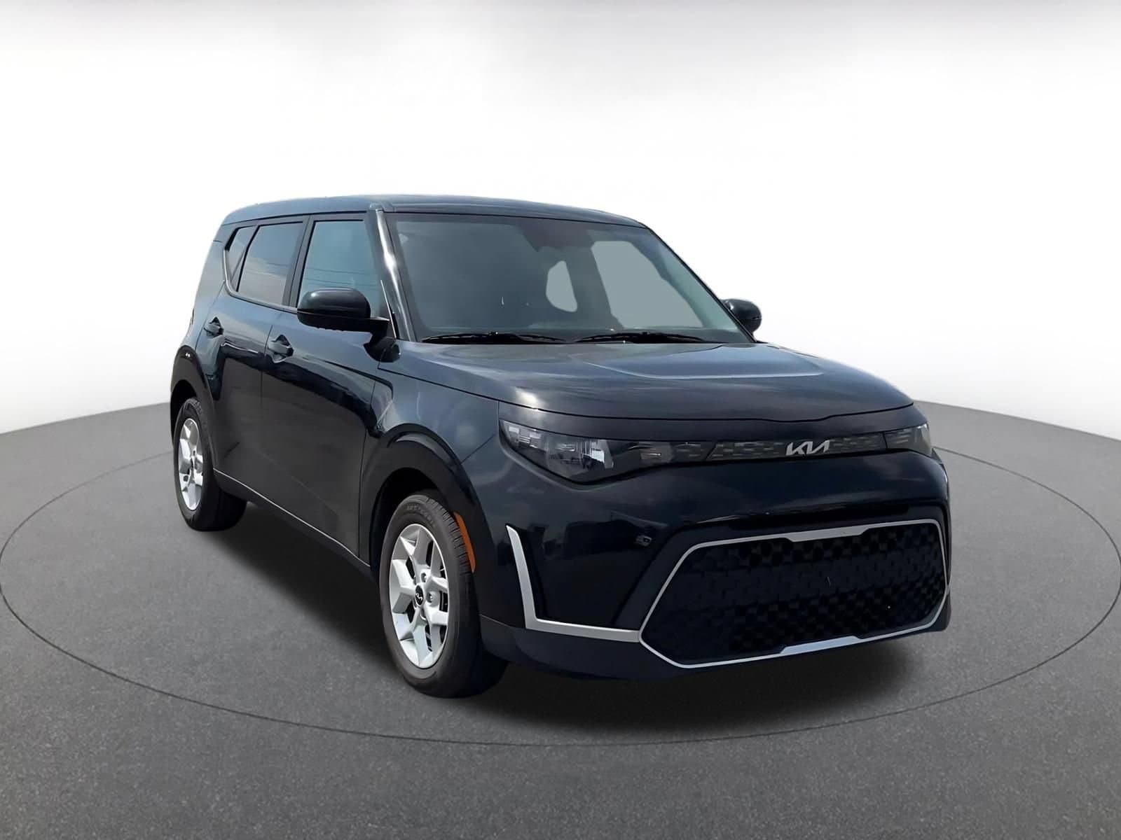 Thumbnail: 2025 Kia Soul - 3