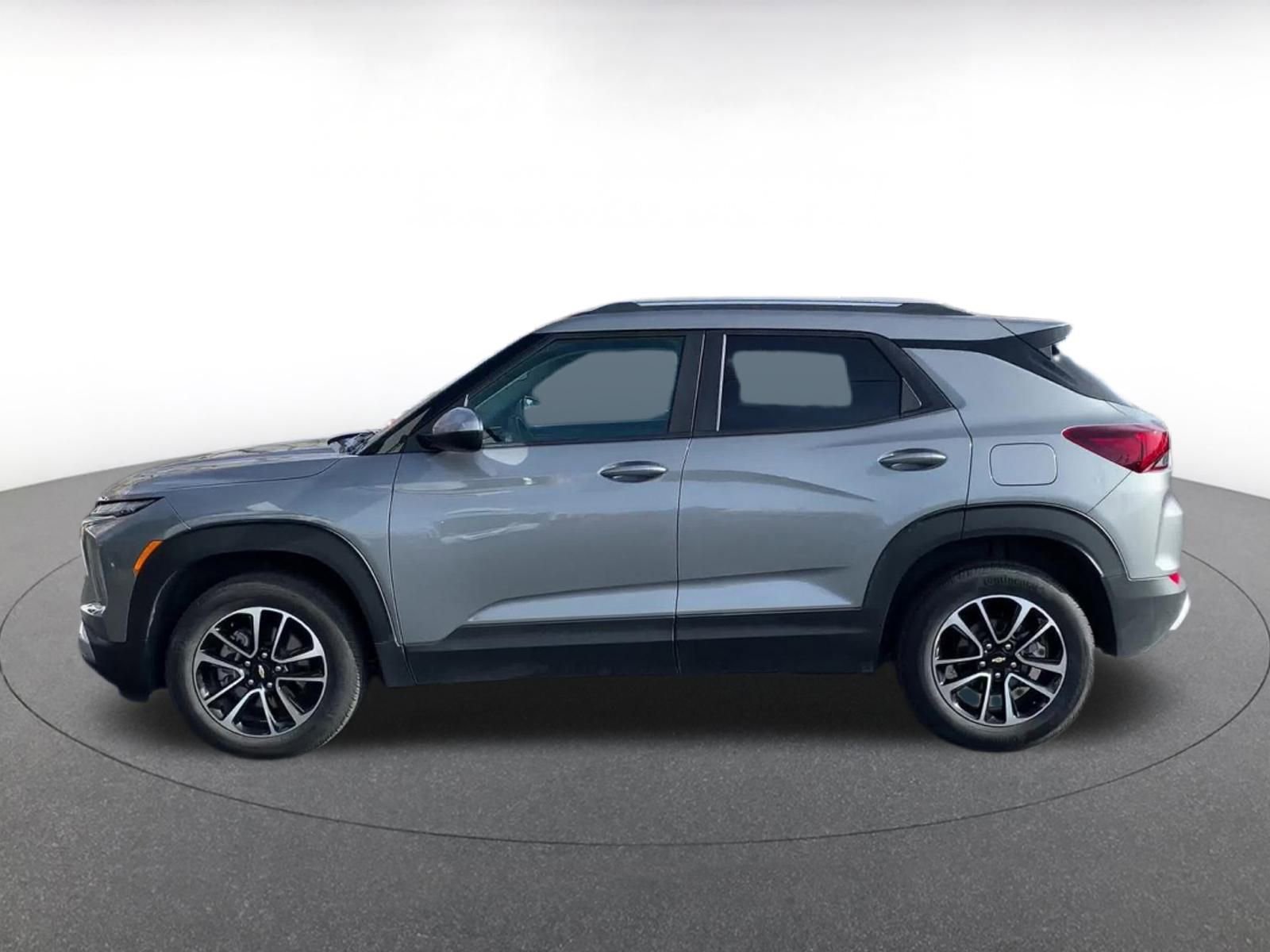 Thumbnail: 2025 Chevrolet TrailBlazer - 9