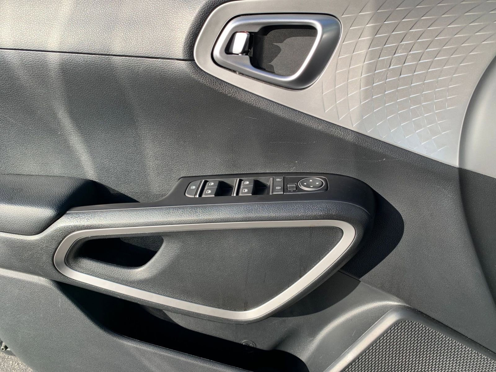 Thumbnail: 2025 Kia Soul - 18