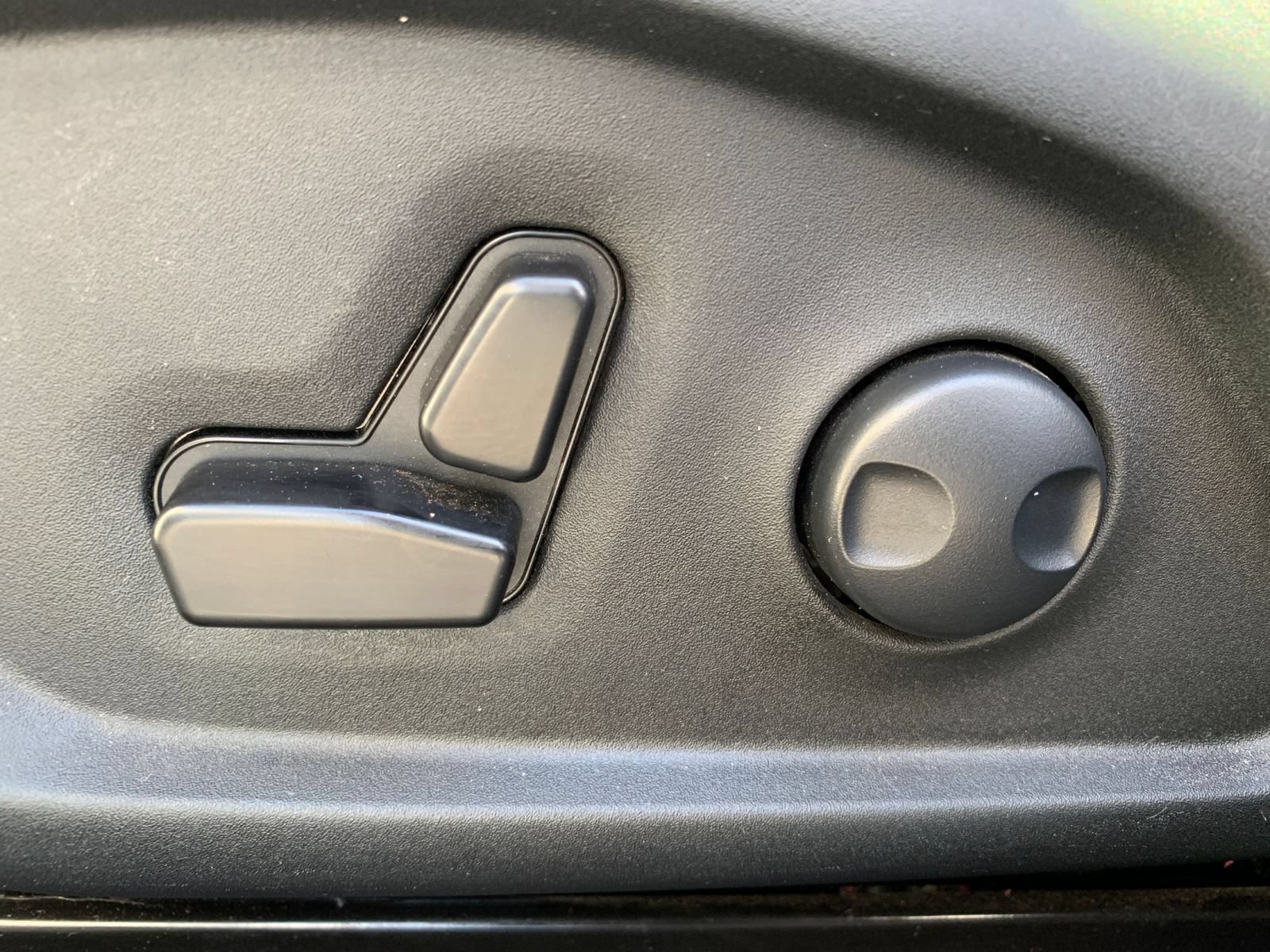 Thumbnail: 2025 Jeep Compass - 21