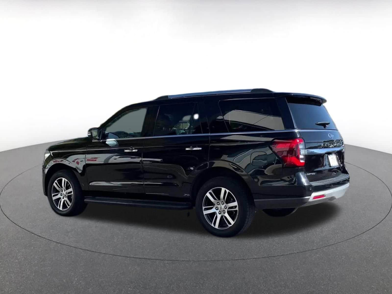 Thumbnail: 2024 Ford Expedition - 10