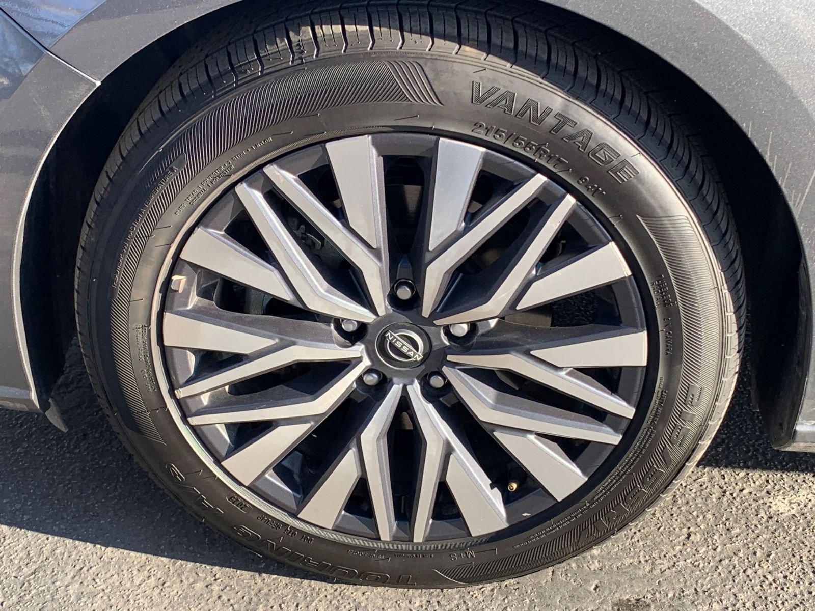 Thumbnail: 2025 Nissan Altima - 31