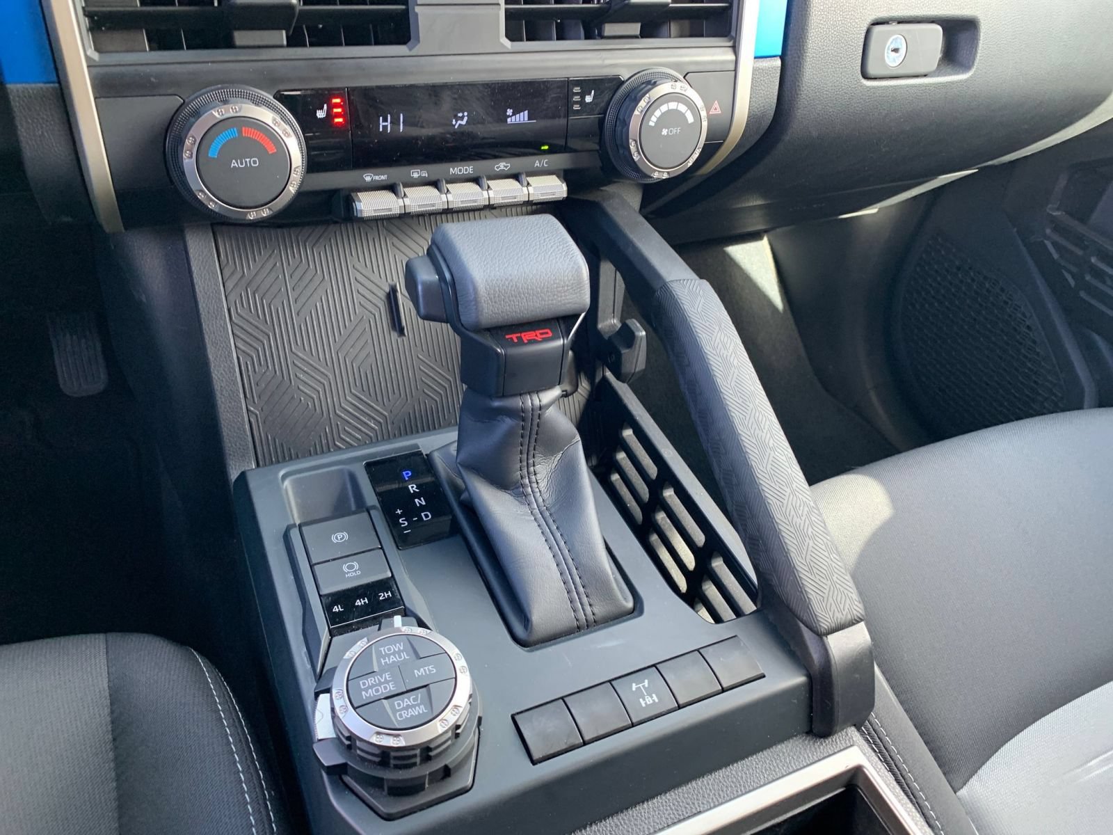 Thumbnail: 2025 Toyota Tacoma - 35