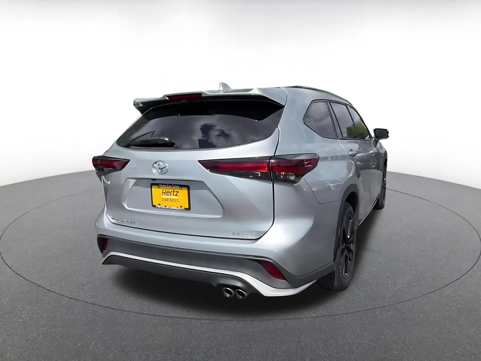 Thumbnail: 2025 Toyota Highlander - 14