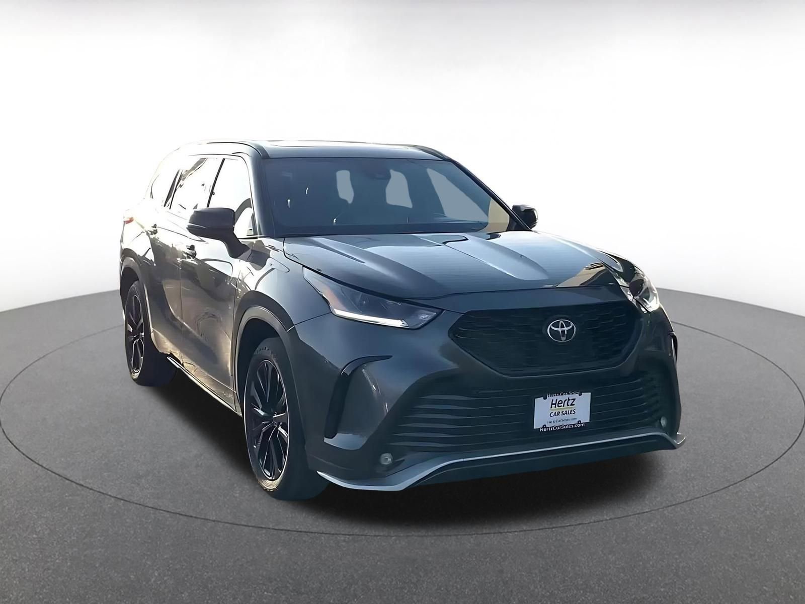 Thumbnail: 2025 Toyota Highlander - 3