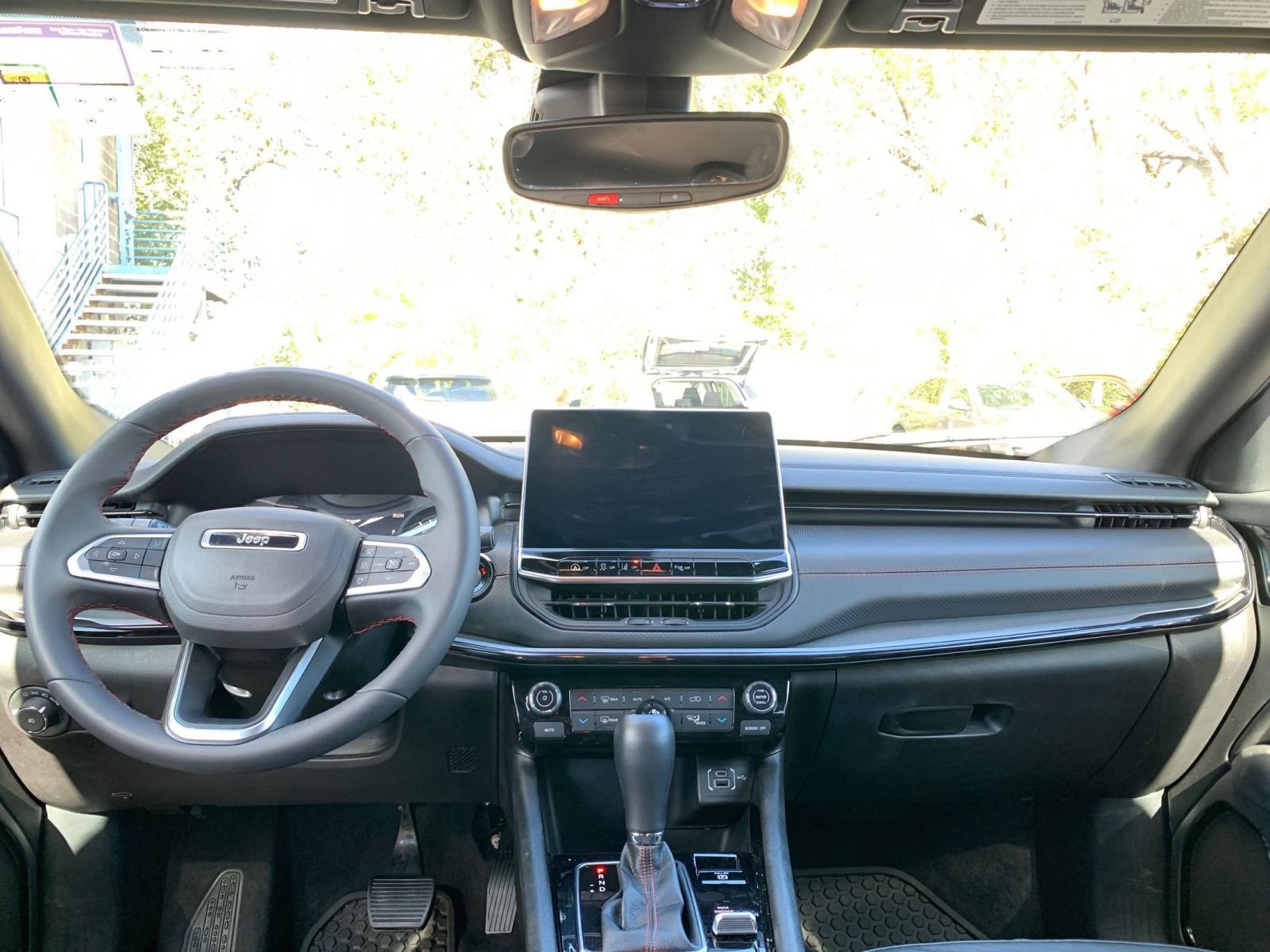 Thumbnail: 2025 Jeep Compass - 31