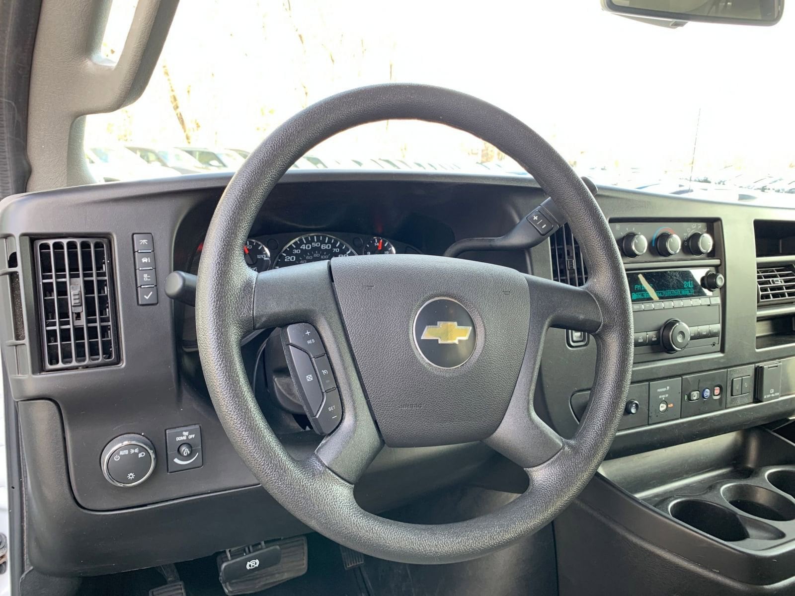 Thumbnail: 2024 Chevrolet Express - 32