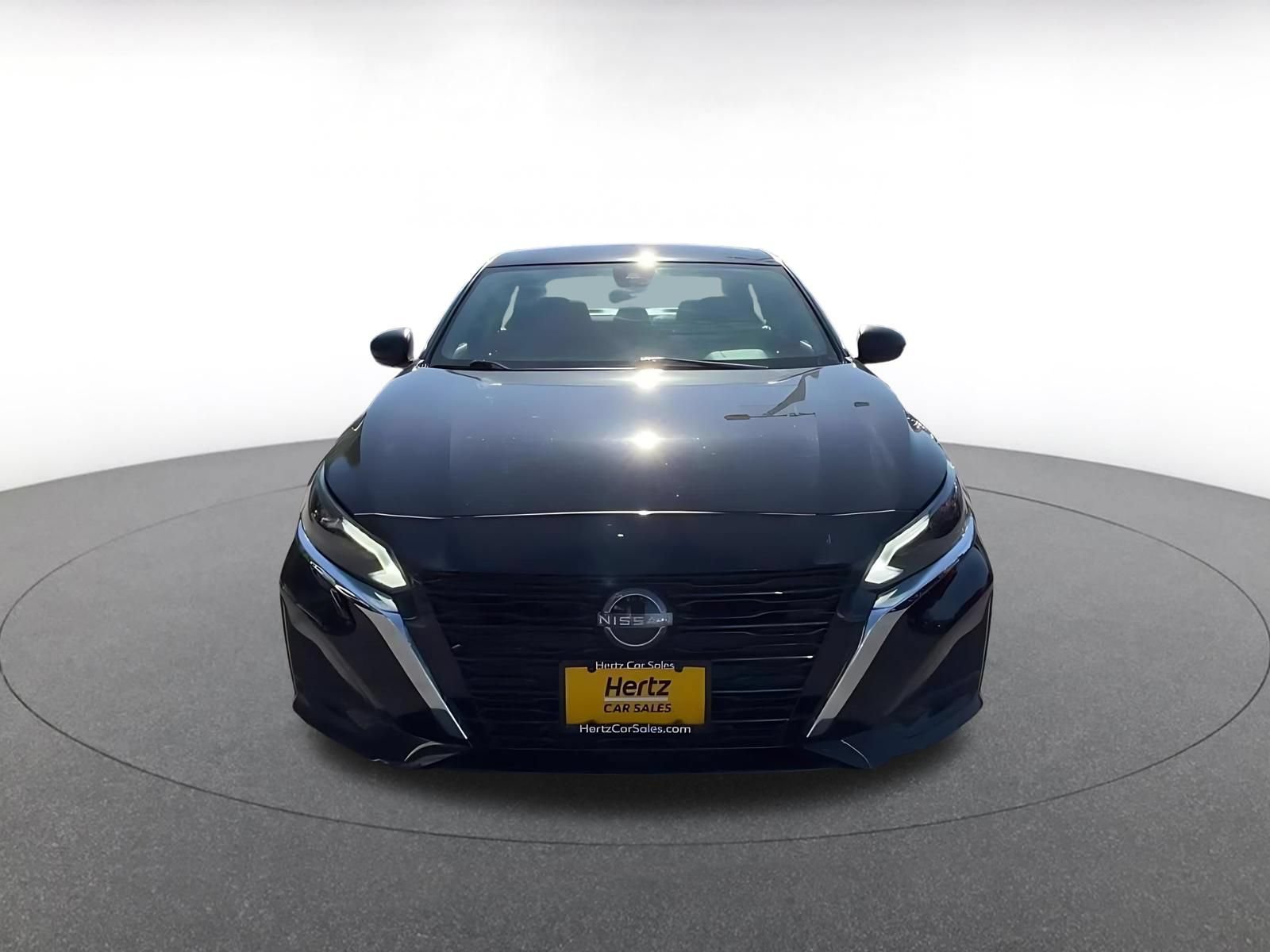 Thumbnail: 2025 Nissan Altima - 4
