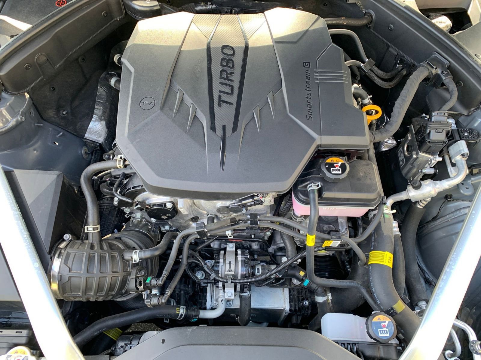 Thumbnail: 2025 Genesis G70 - 32