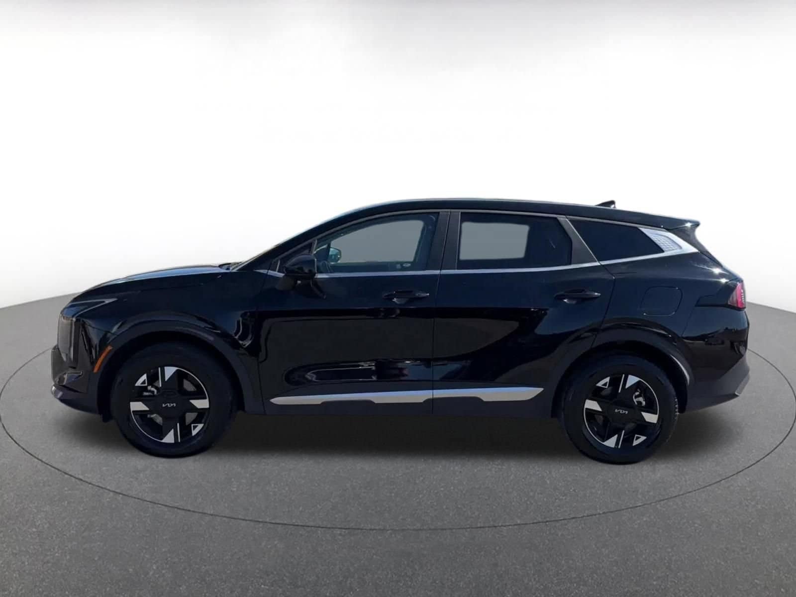 Thumbnail: 2026 Kia Sportage - 8