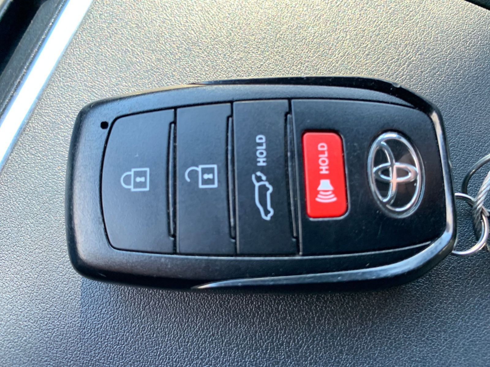 Thumbnail: 2025 Toyota Highlander - 21