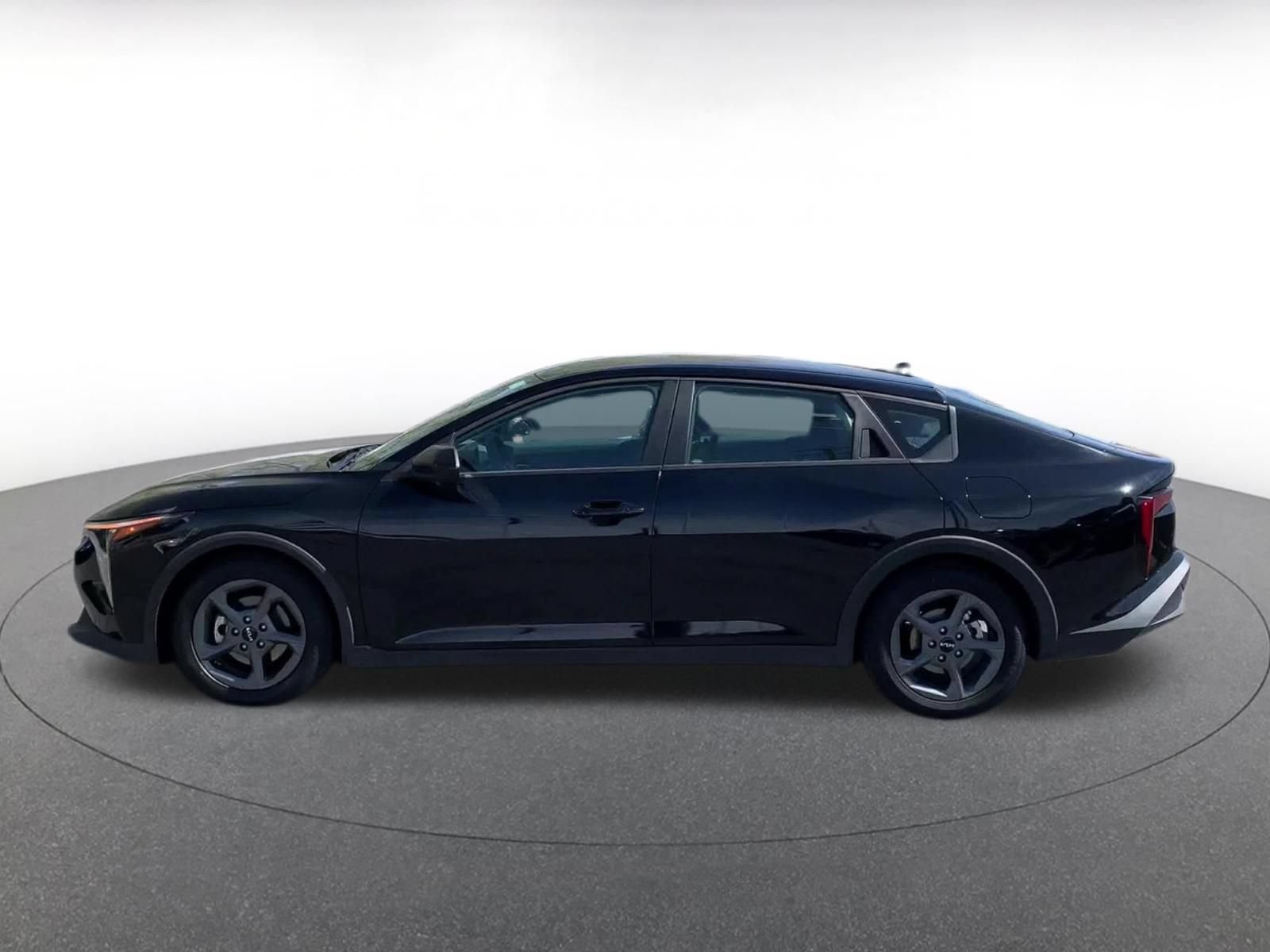 Thumbnail: 2025 Kia K4 - 7