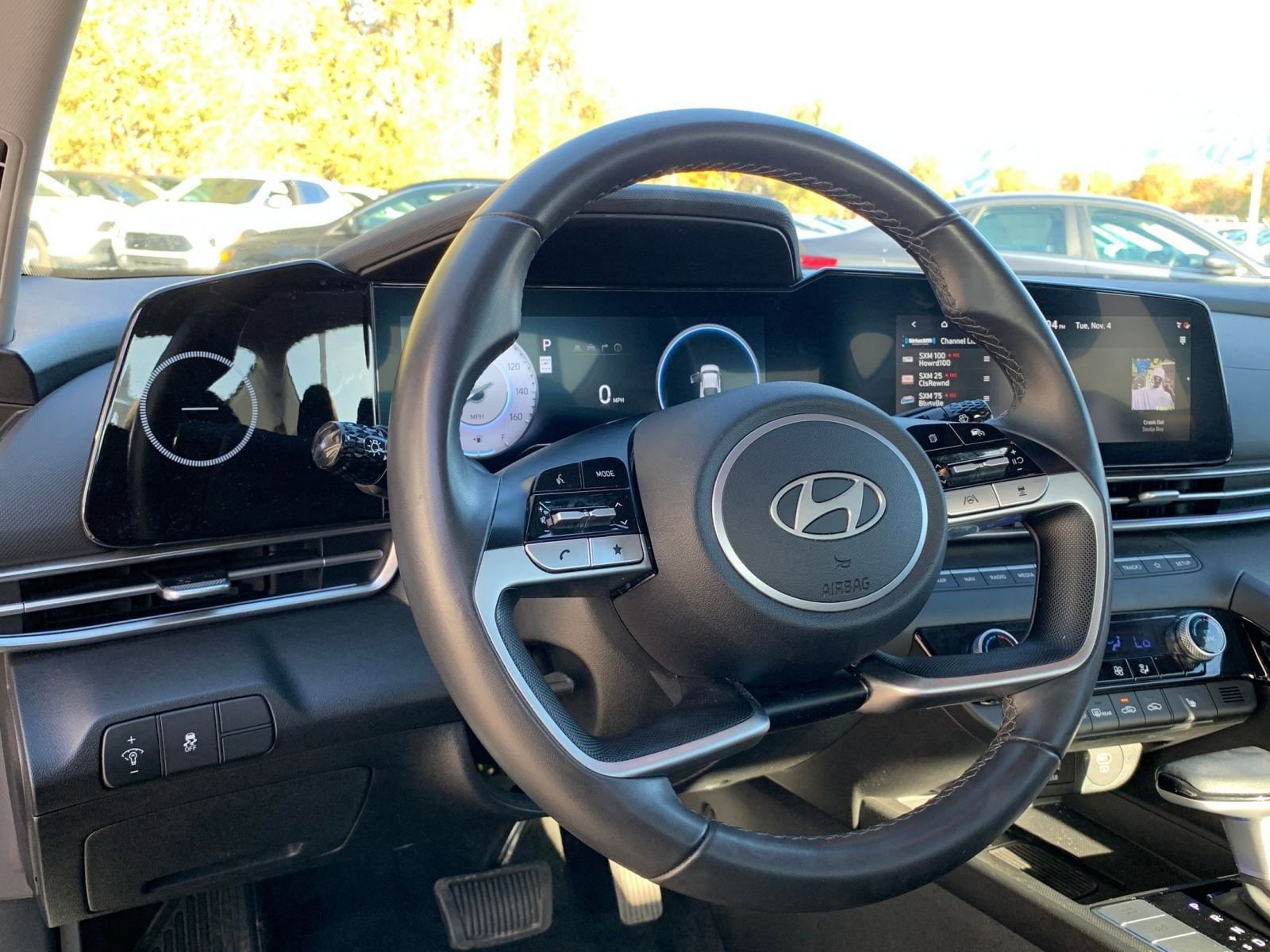 Thumbnail: 2025 Hyundai Elantra - 32