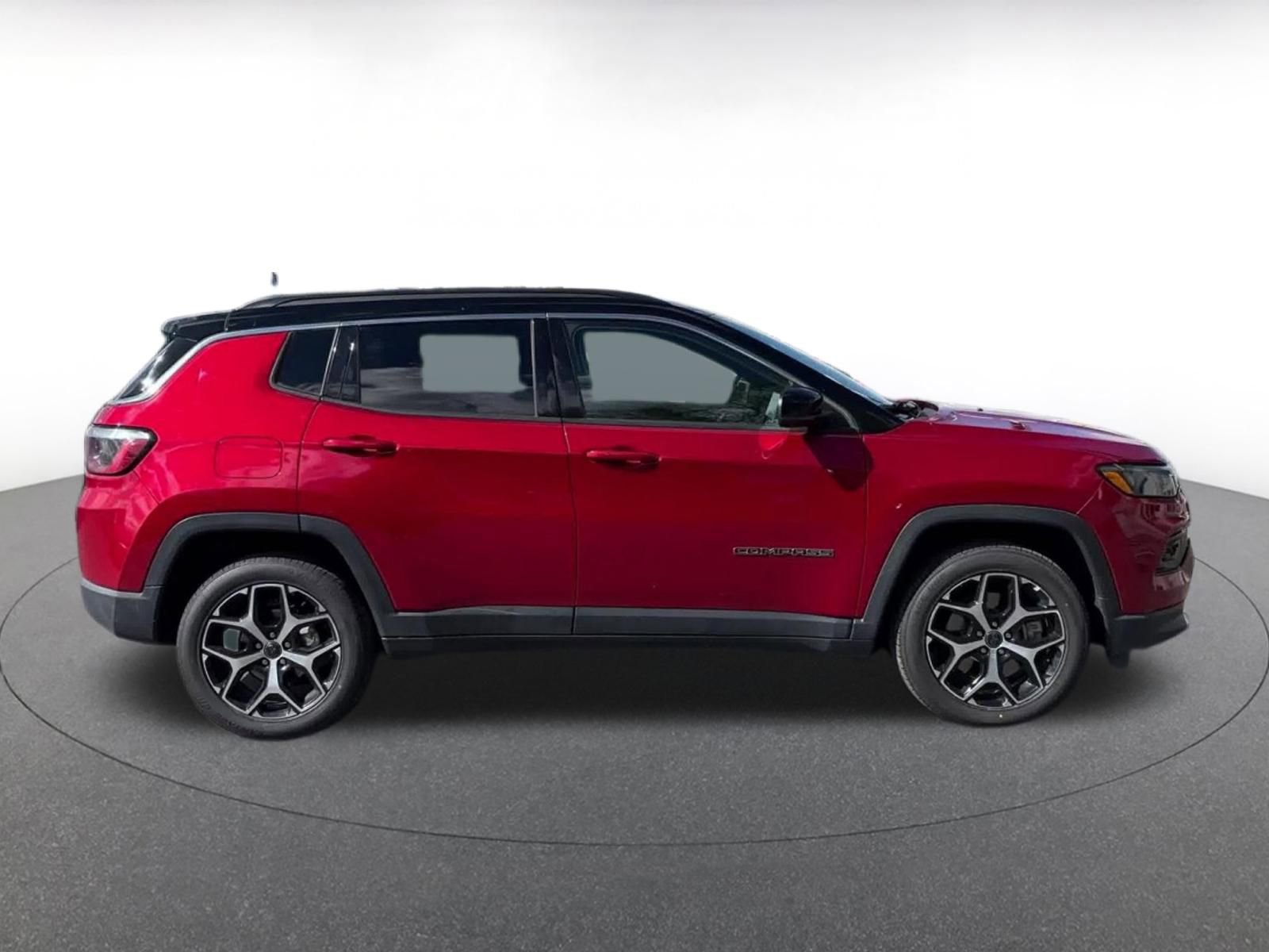 Thumbnail: 2025 Jeep Compass - 16