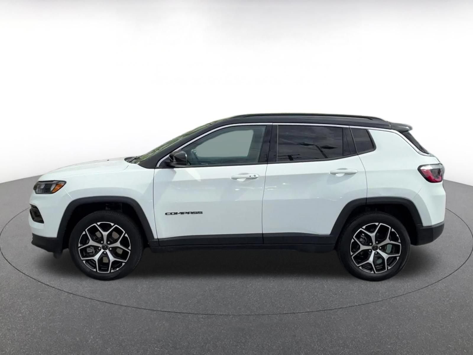 Thumbnail: 2025 Jeep Compass - 8