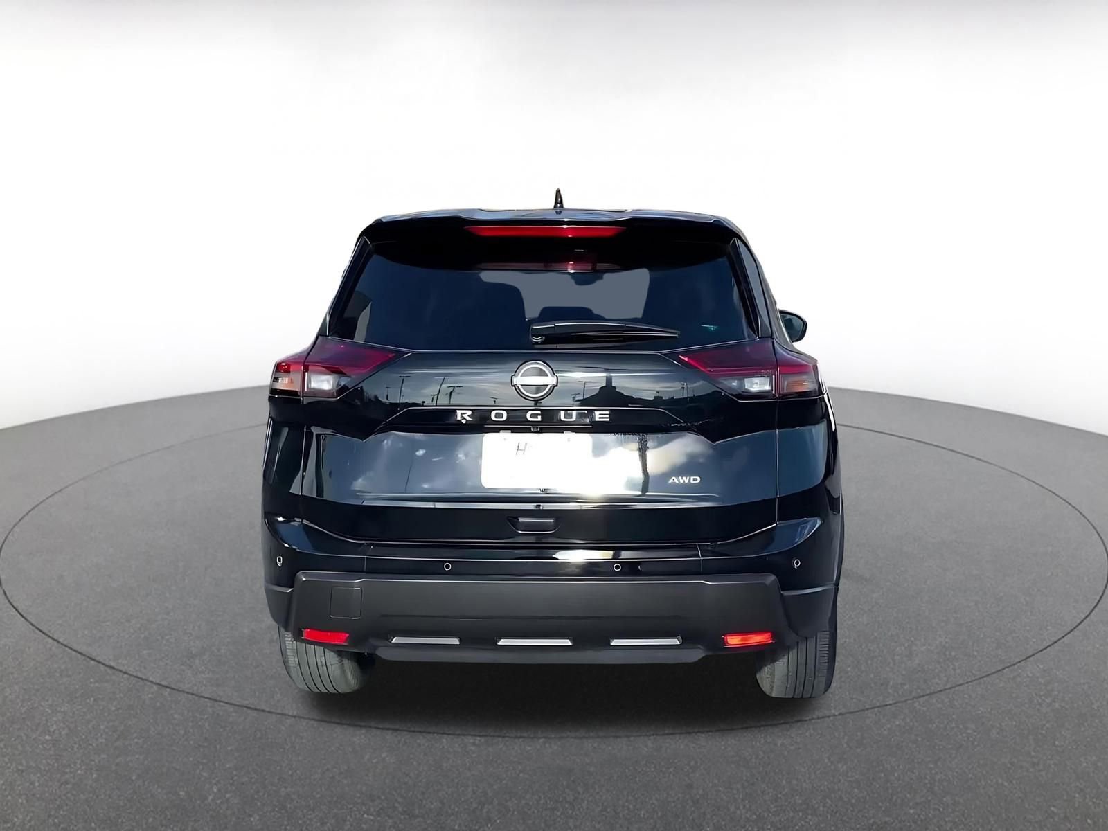 Thumbnail: 2025 Nissan Rogue - 12