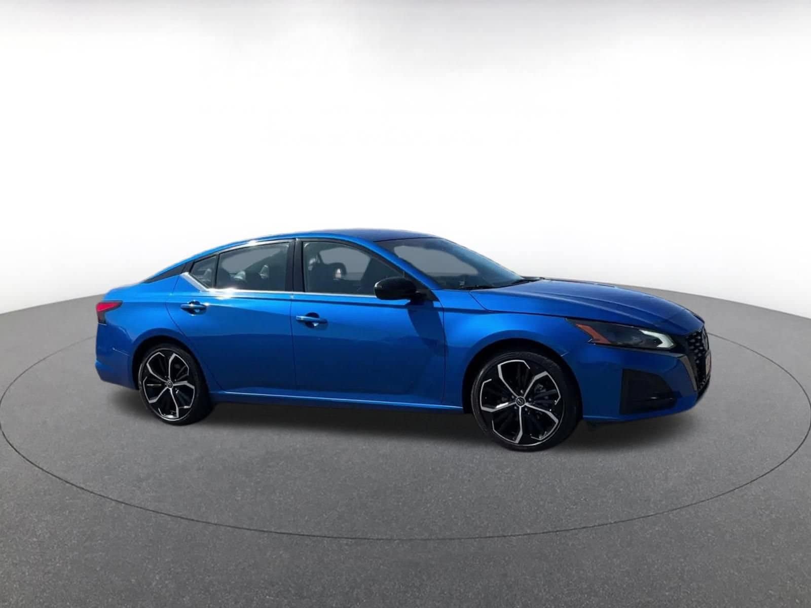 Thumbnail: 2025 Nissan Altima - 2