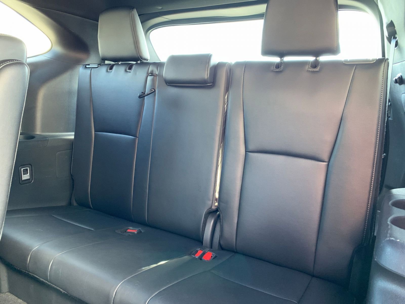 Thumbnail: 2025 Toyota Highlander - 31