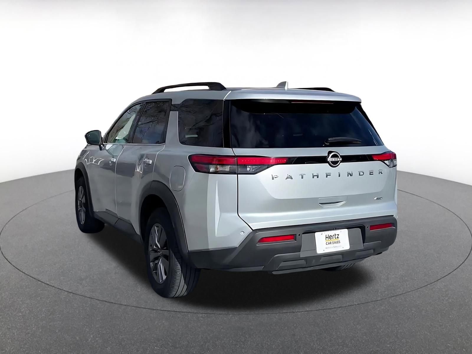 Thumbnail: 2025 Nissan Pathfinder - 11