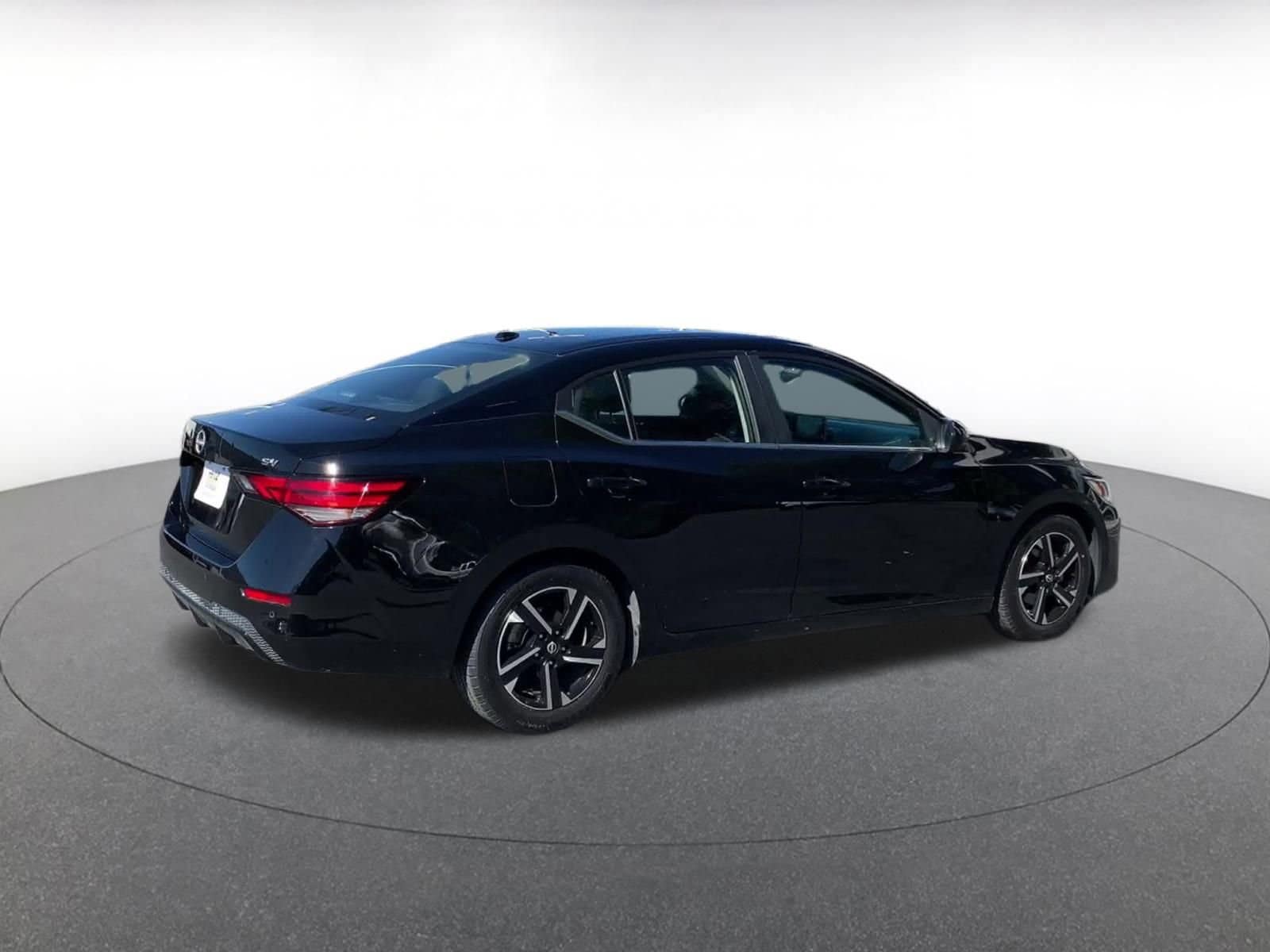 Thumbnail: 2024 Nissan Sentra - 15