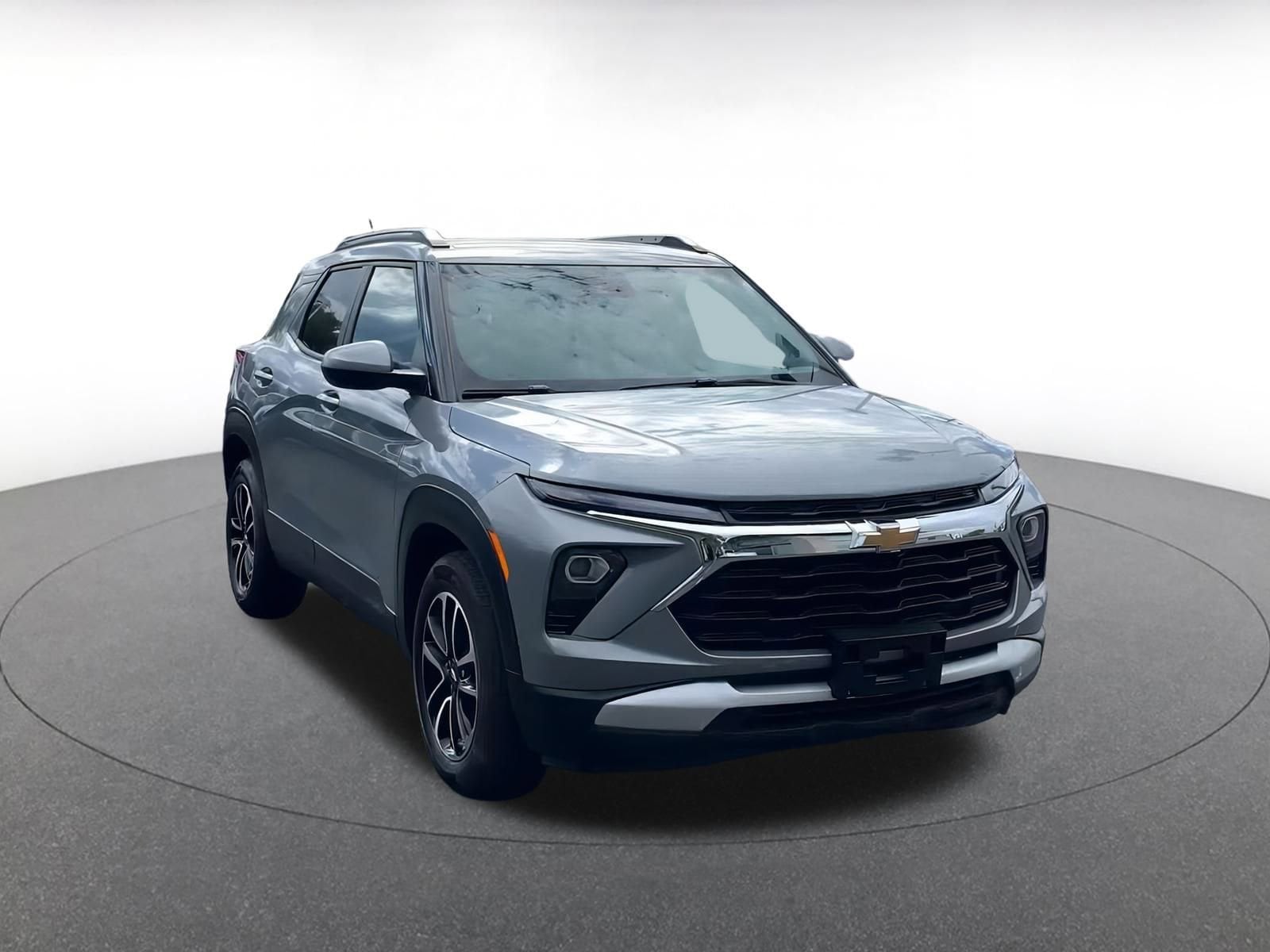 Thumbnail: 2025 Chevrolet TrailBlazer - 3