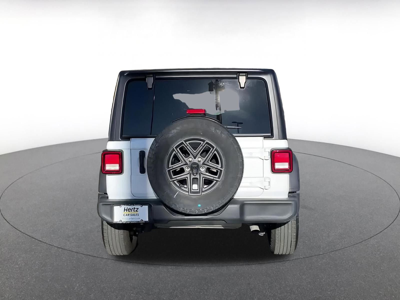 Thumbnail: 2025 Jeep Wrangler - 14