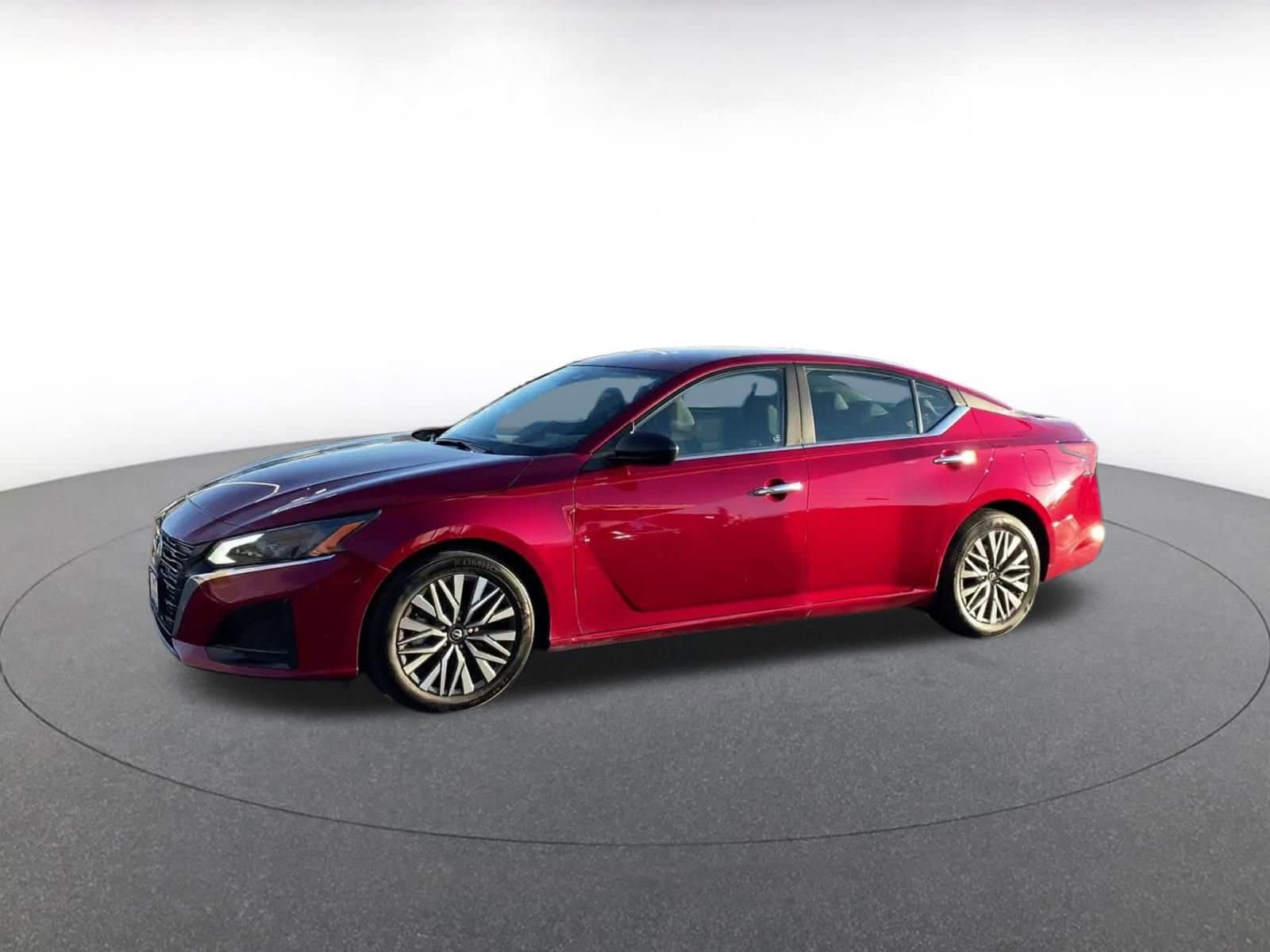 Thumbnail: 2025 Nissan Altima - 8