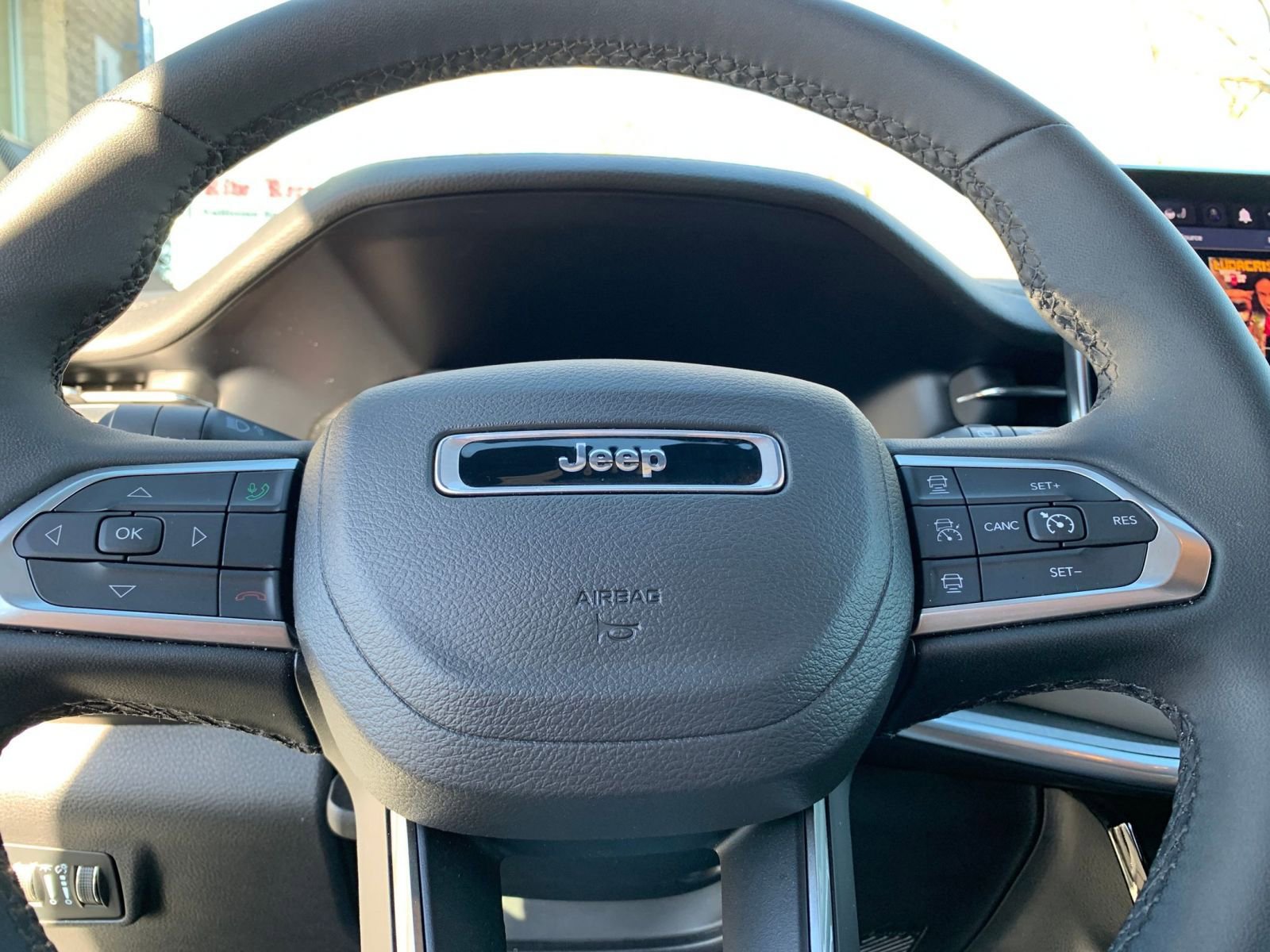 Thumbnail: 2025 Jeep Compass - 28