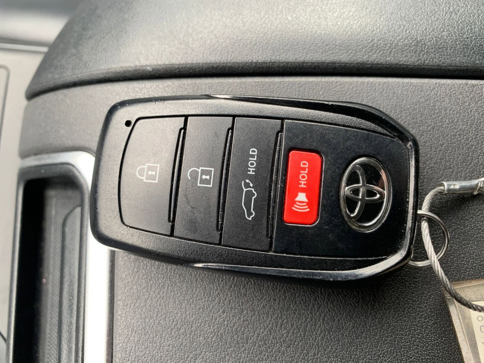 Thumbnail: 2025 Toyota Highlander - 21