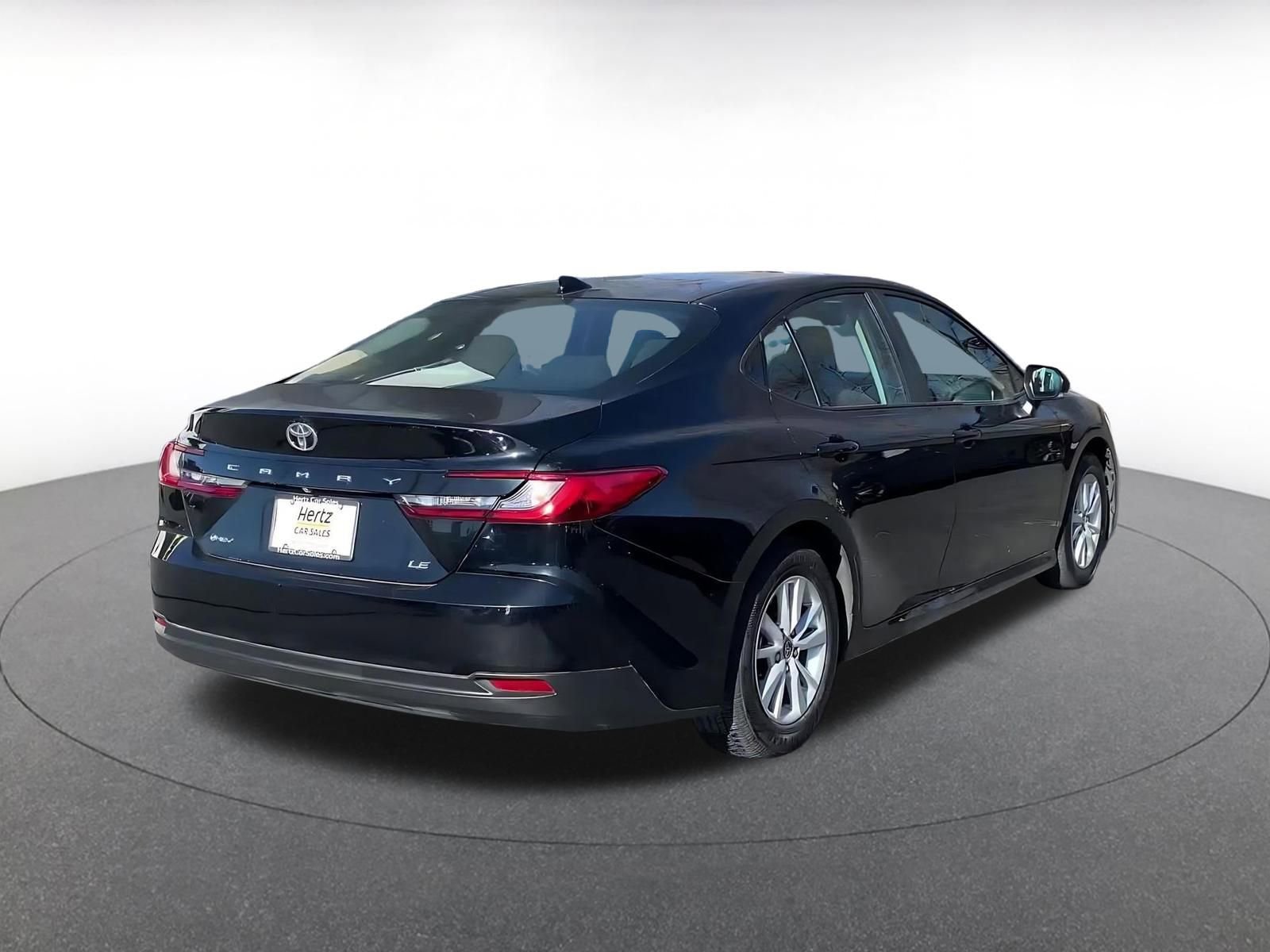 Thumbnail: 2025 Toyota Camry - 14
