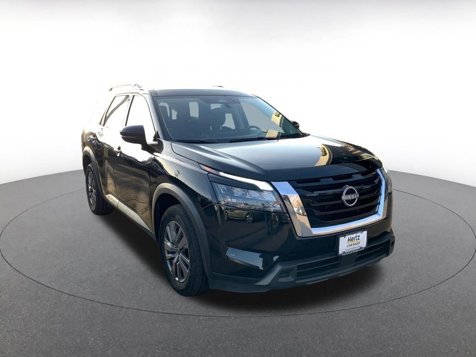 Thumbnail: 2025 Nissan Pathfinder - 1