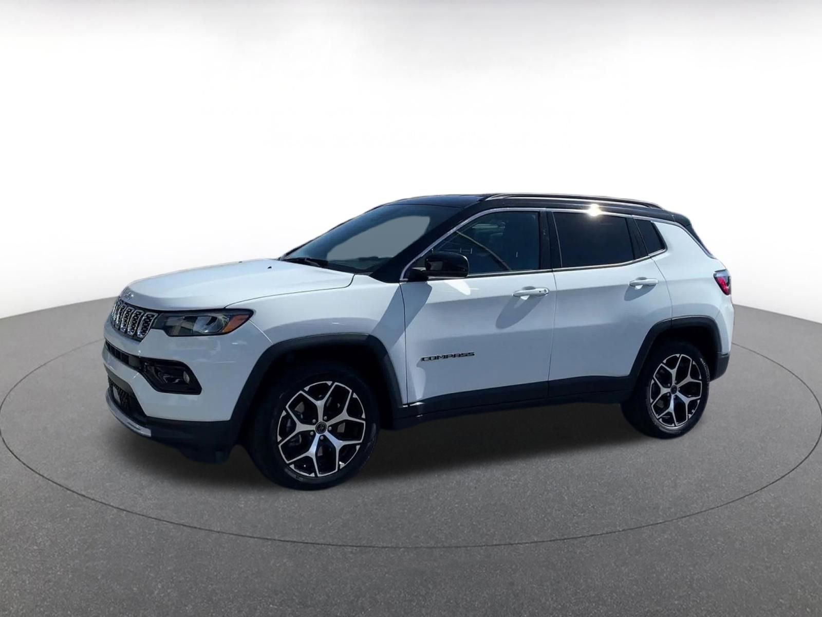 Thumbnail: 2025 Jeep Compass - 8