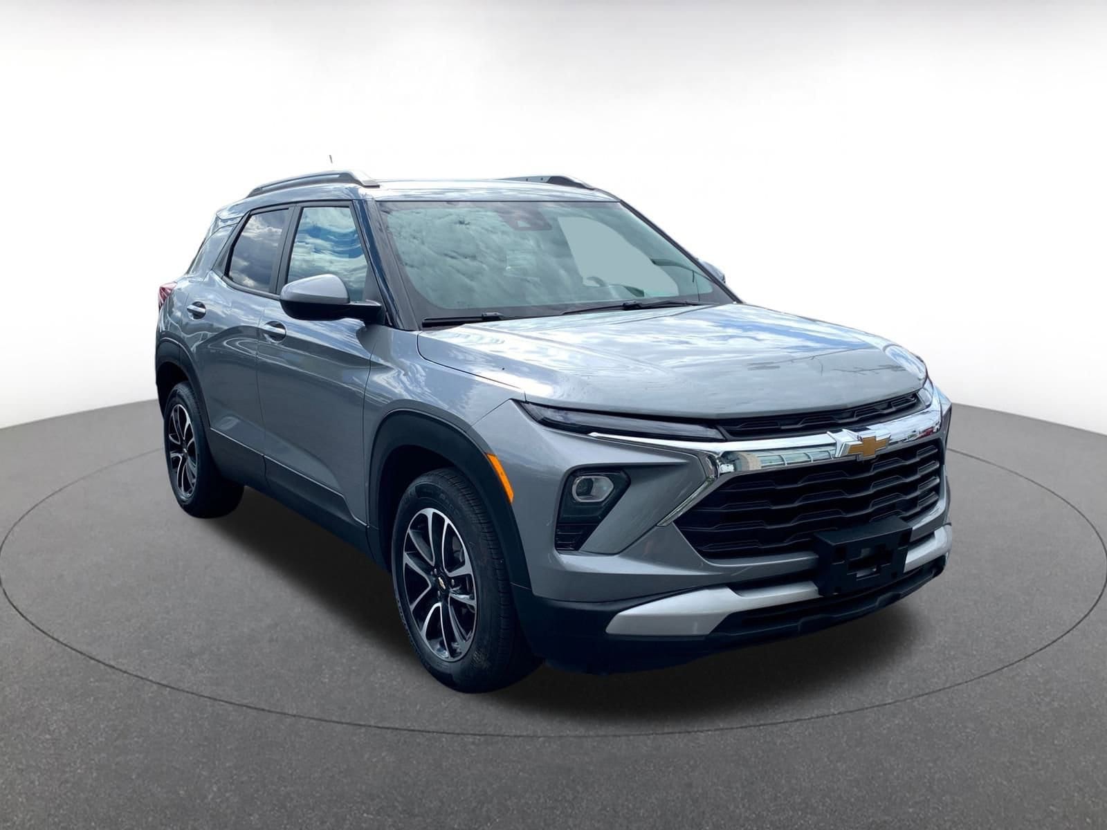 Thumbnail: 2025 Chevrolet TrailBlazer - 1