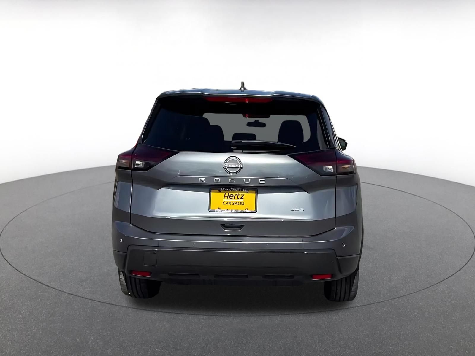 Thumbnail: 2025 Nissan Rogue - 12