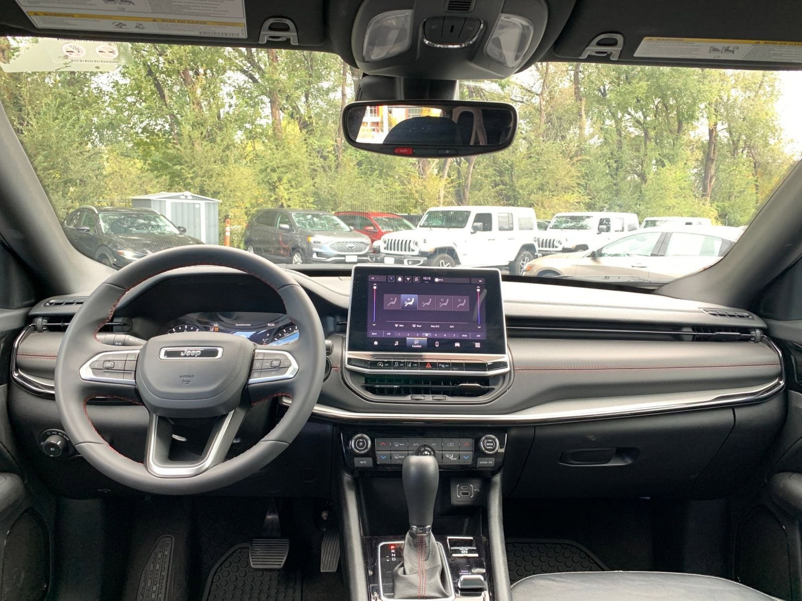 Thumbnail: 2025 Jeep Compass - 32