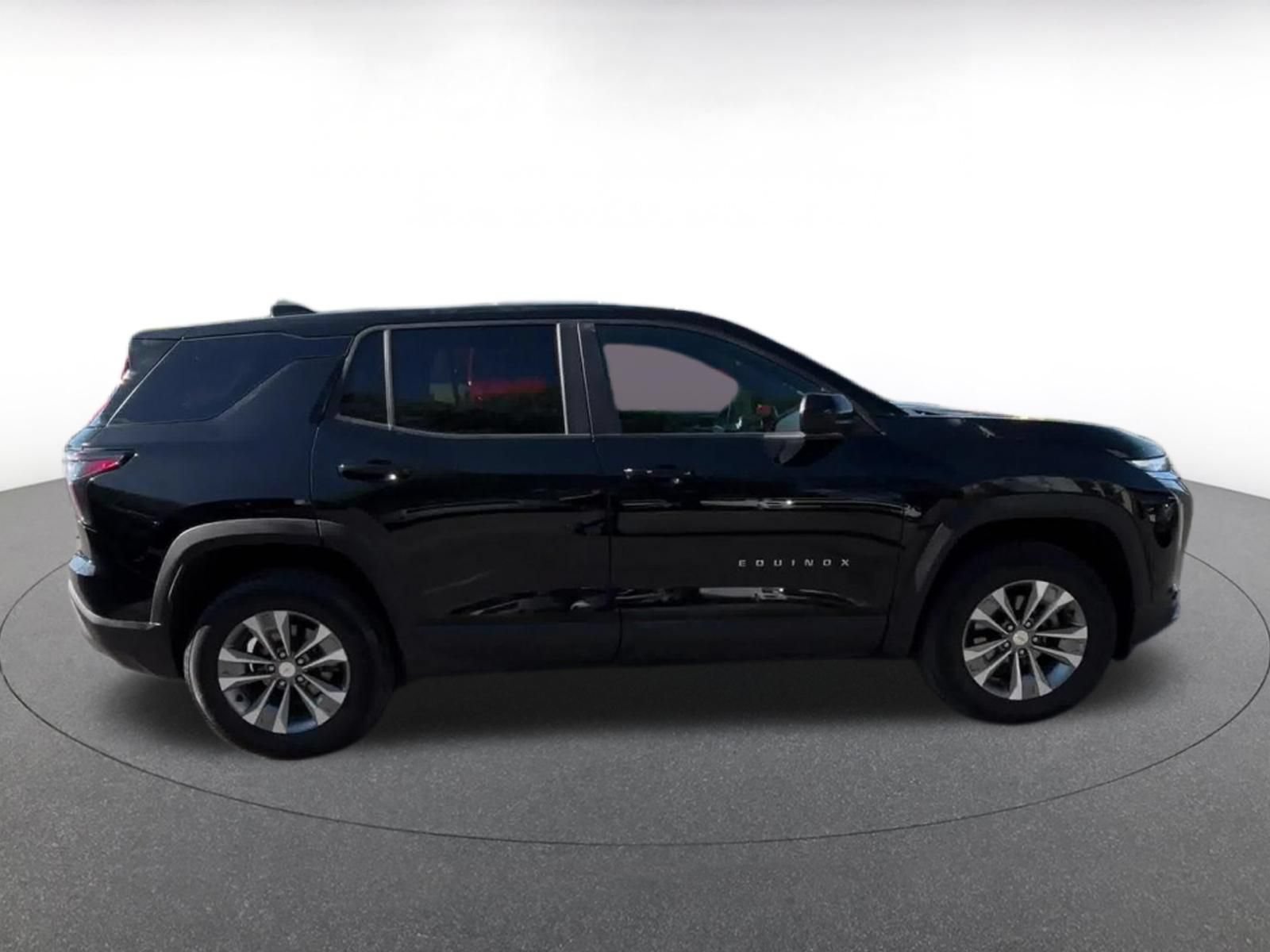 Thumbnail: 2025 Chevrolet Equinox - 13