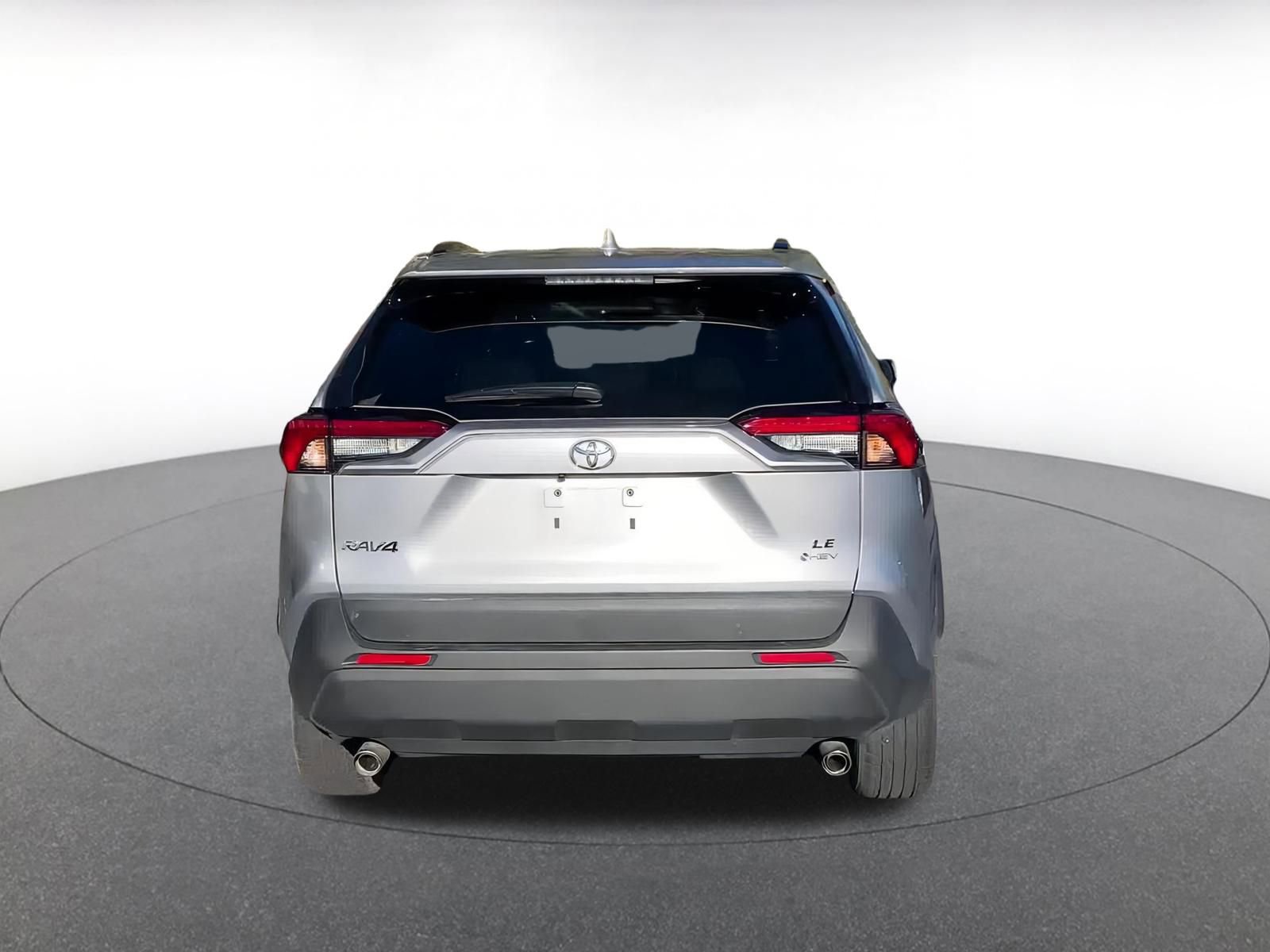 Thumbnail: 2025 Toyota RAV4 - 12