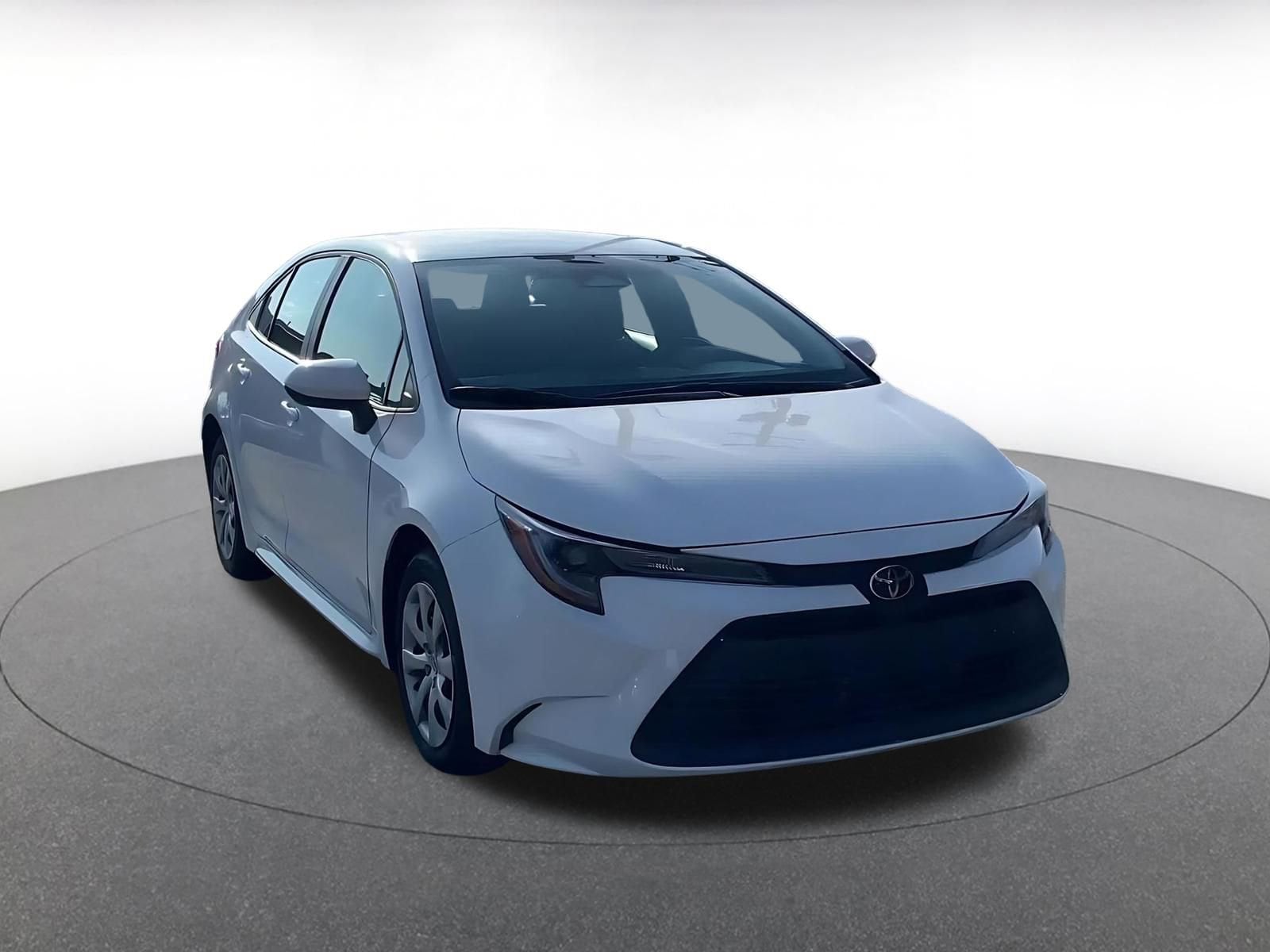 Thumbnail: 2025 Toyota Corolla - 3