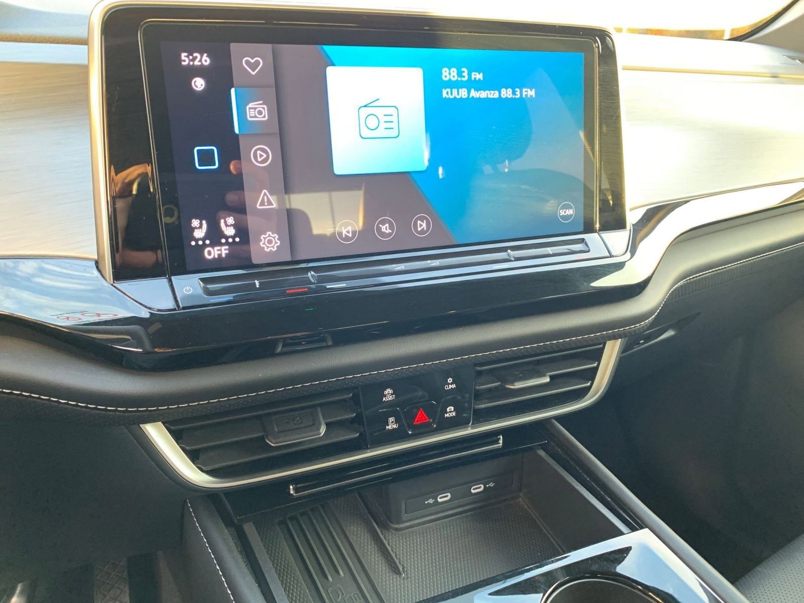 Thumbnail: 2025 Volkswagen Atlas - 18