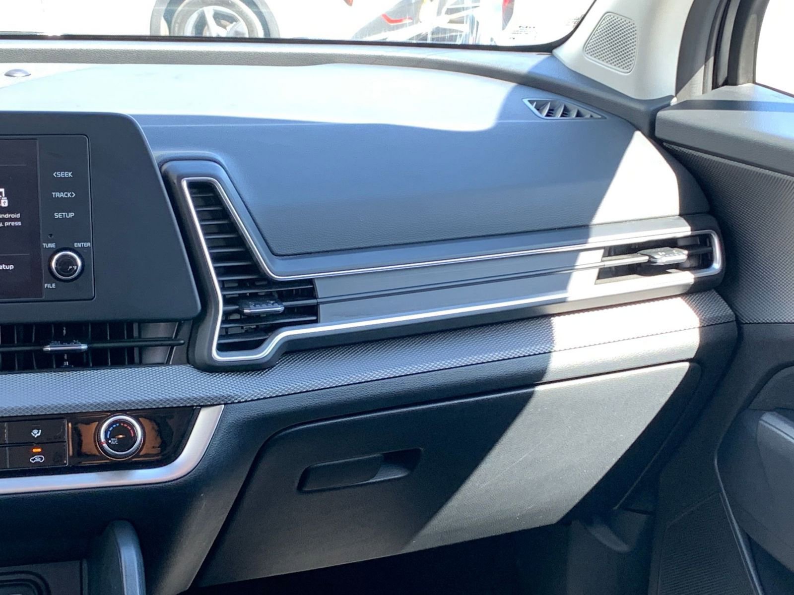 Thumbnail: 2025 Kia Sportage - 34